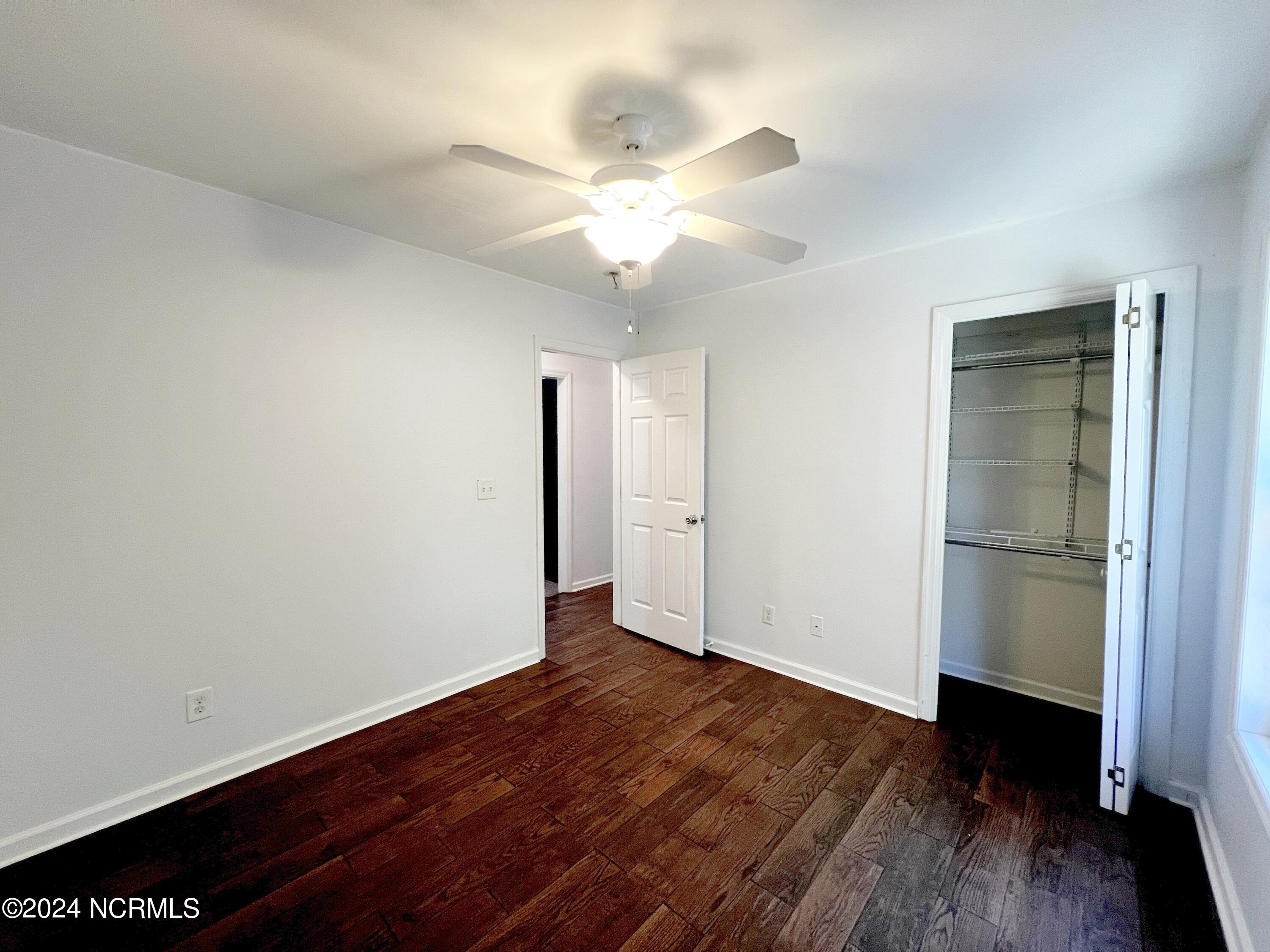 504 Southwest Ridge Drive