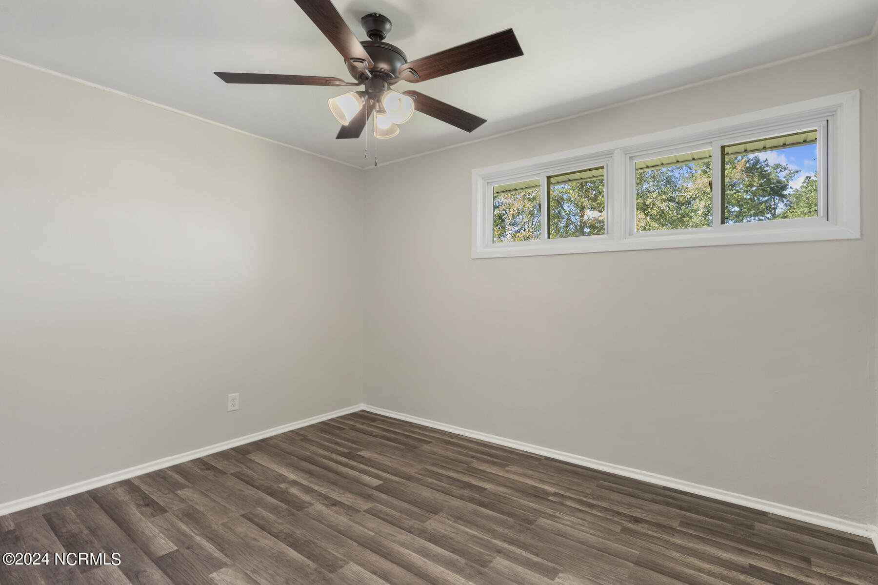 526 Oak Lane