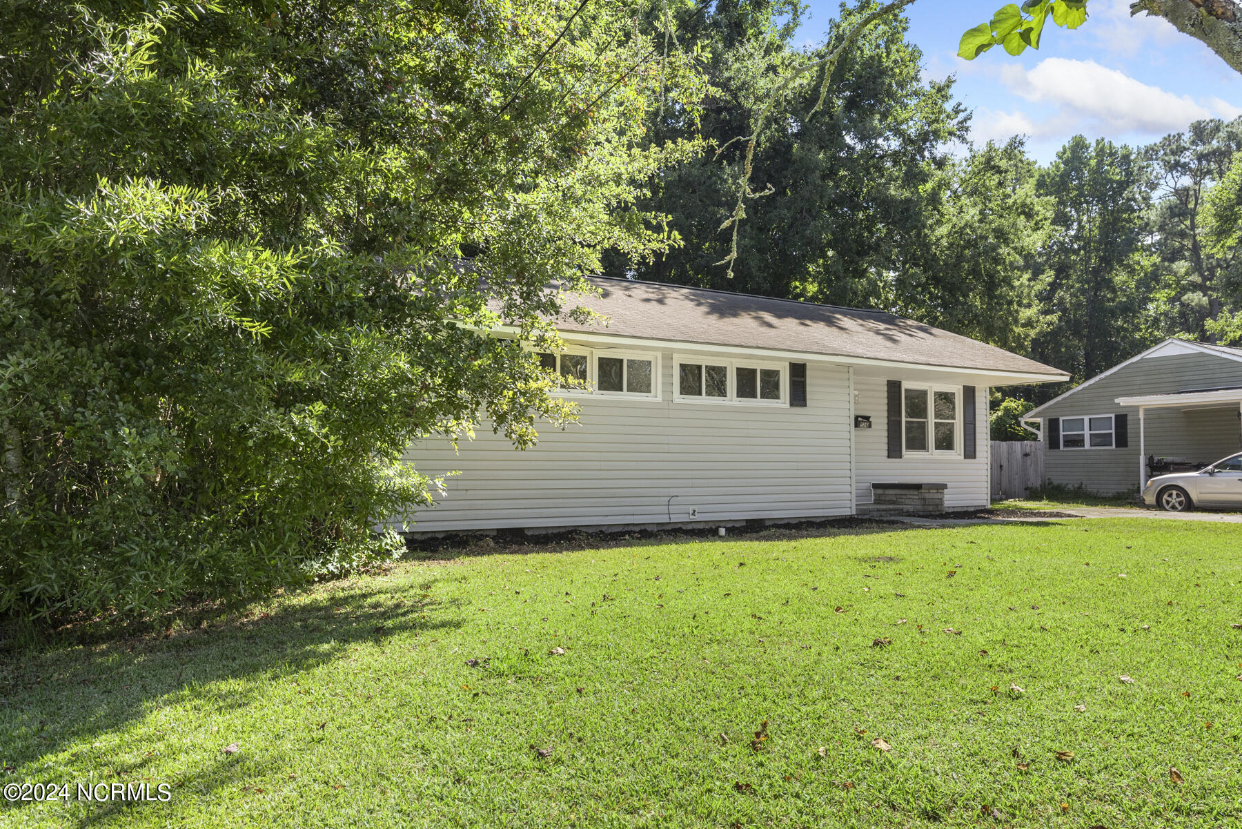 526 Oak Lane