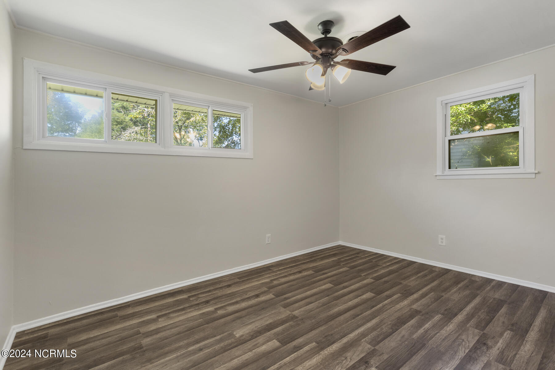 526 Oak Lane