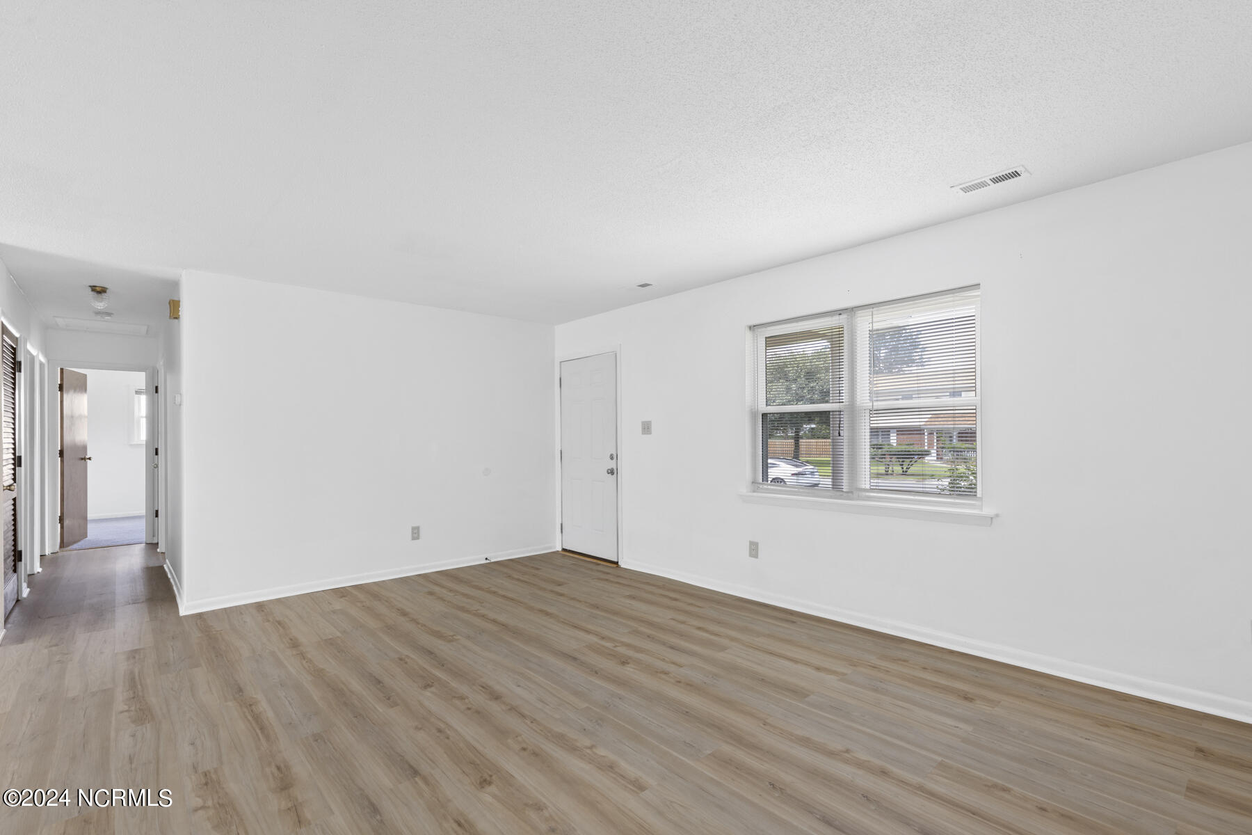 147 White Oak Boulevard