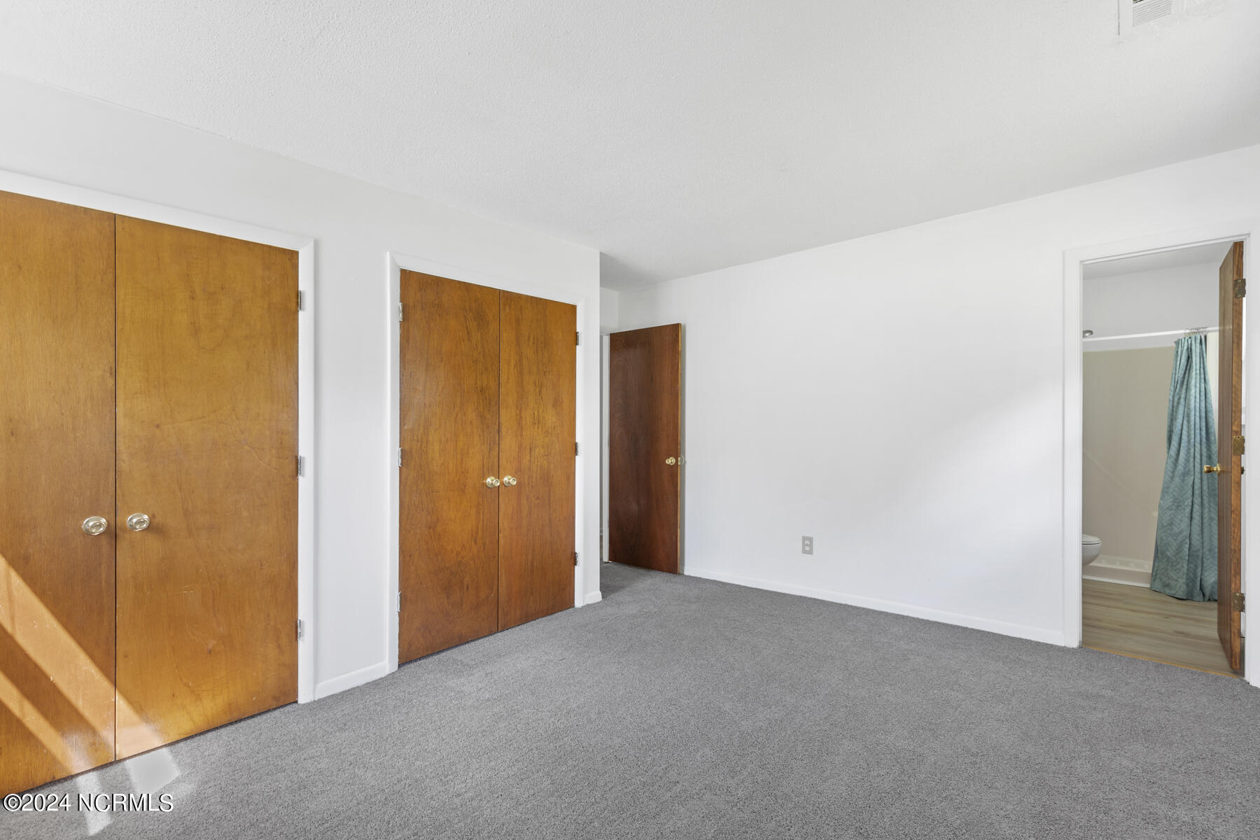 147 White Oak Boulevard