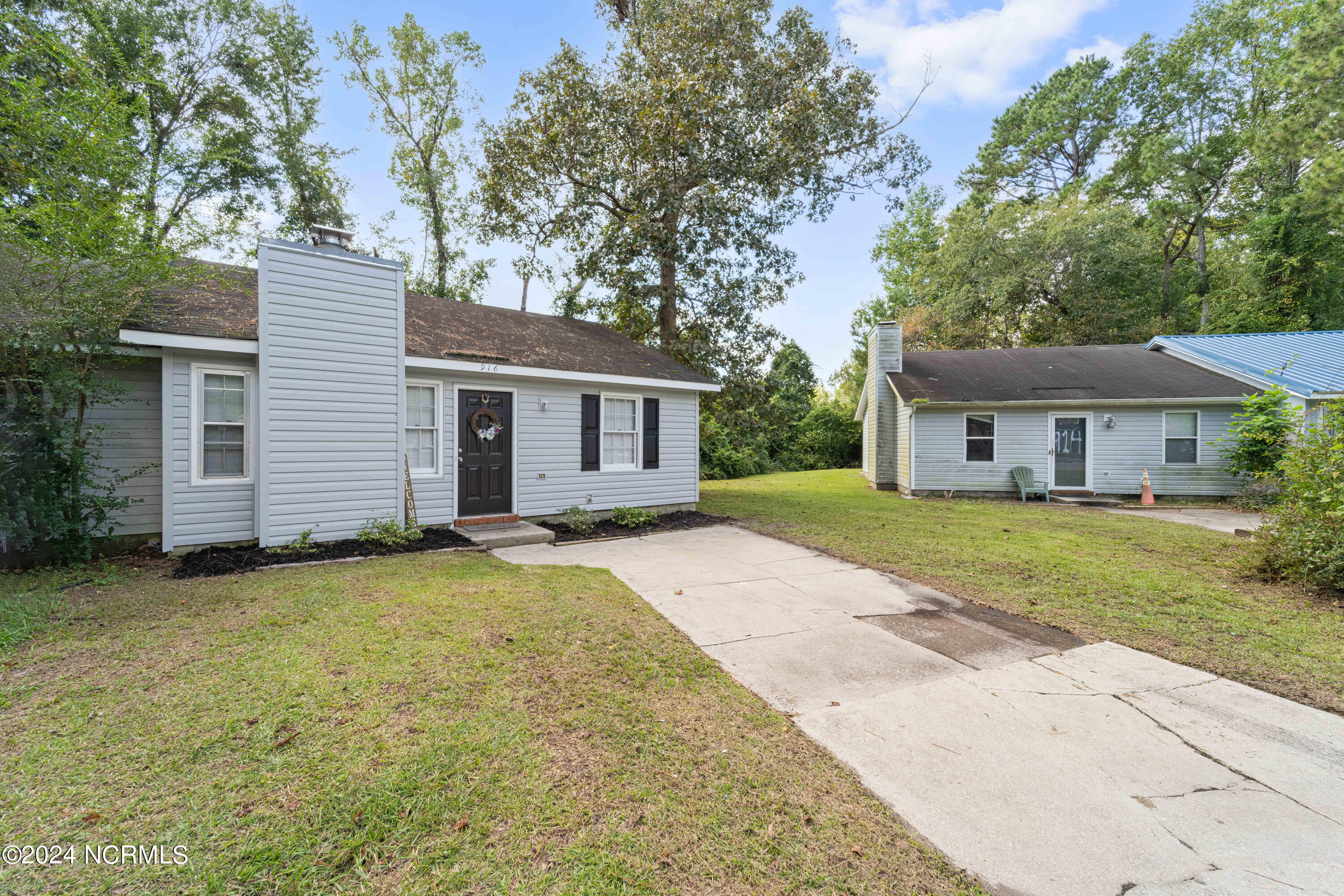 916 Sycamore Place