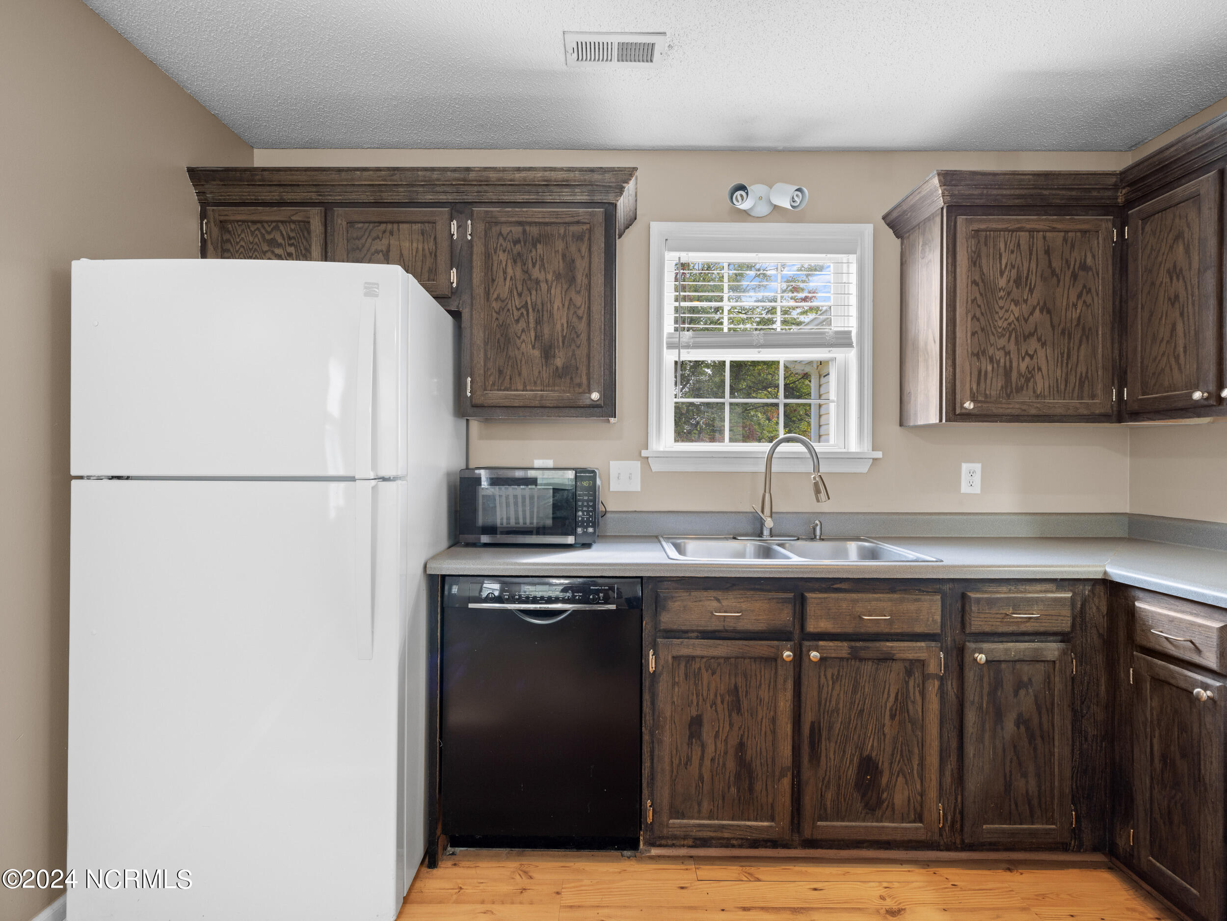 126 Cobblestone Trail