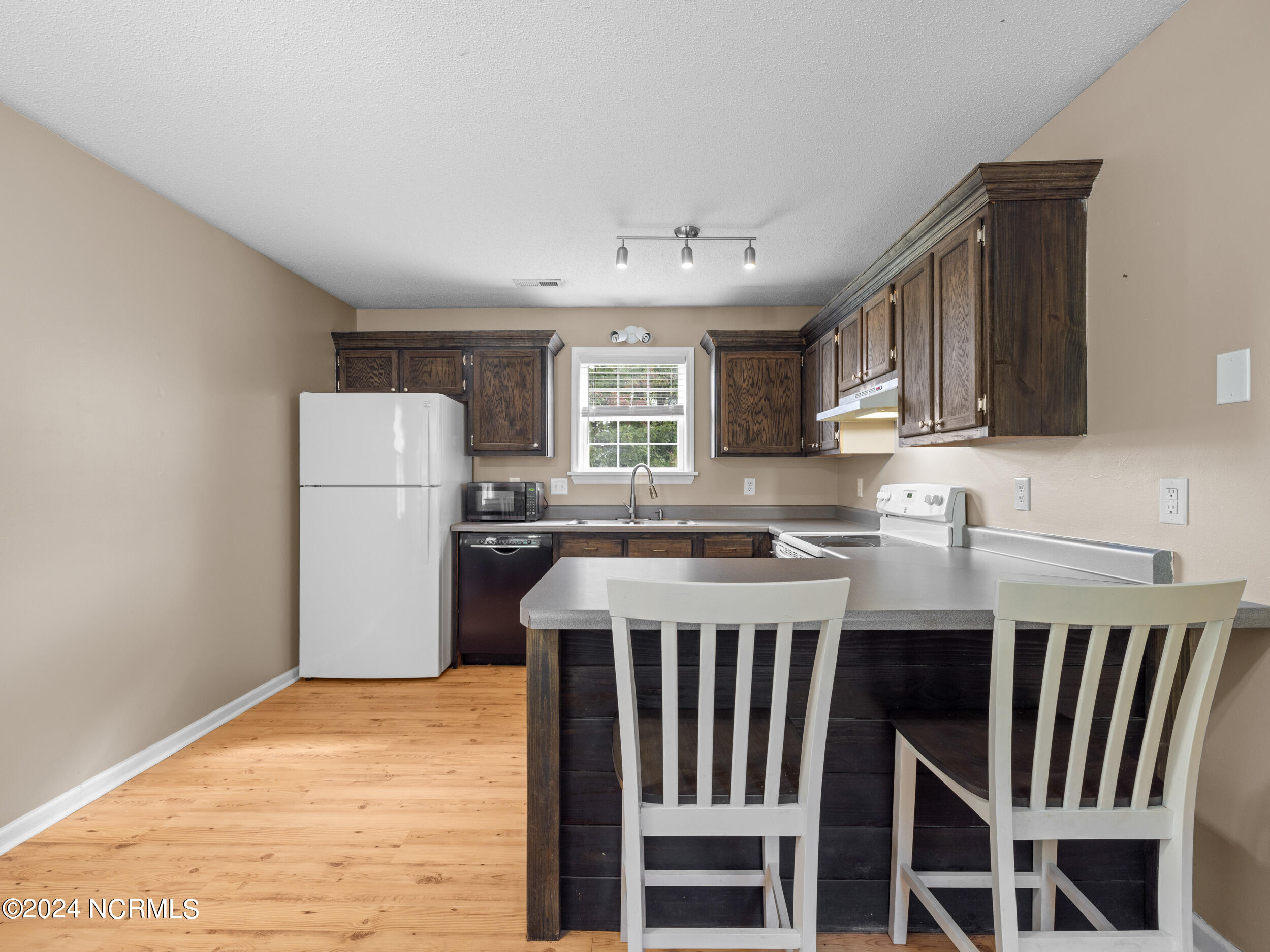 126 Cobblestone Trail