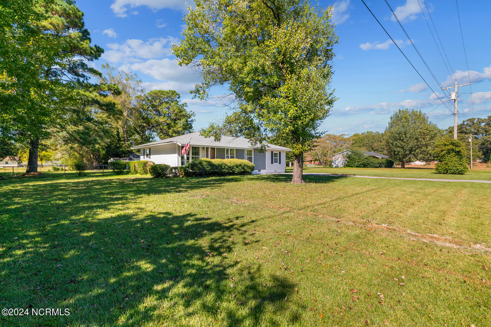 3 Batchelors Trail