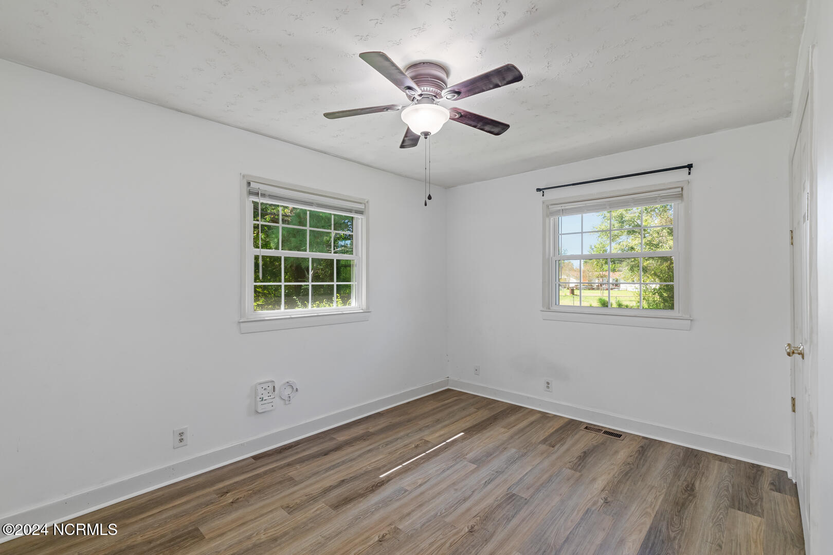 3 Batchelors Trail