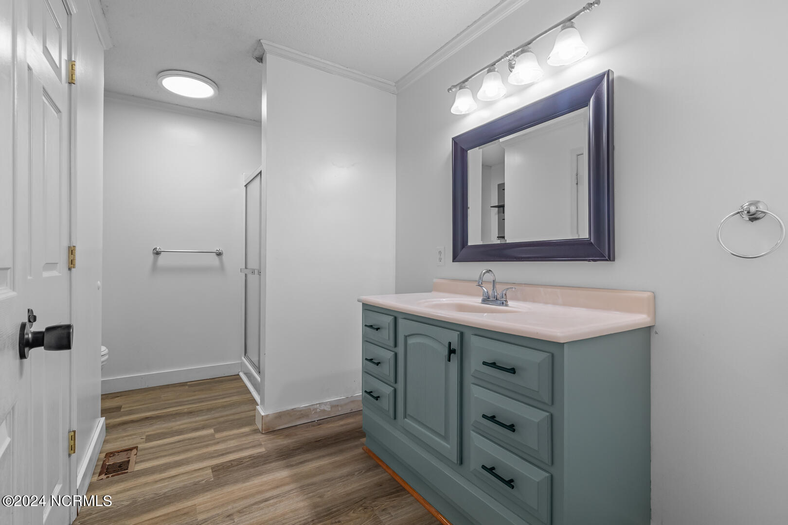 3 Batchelors Trail
