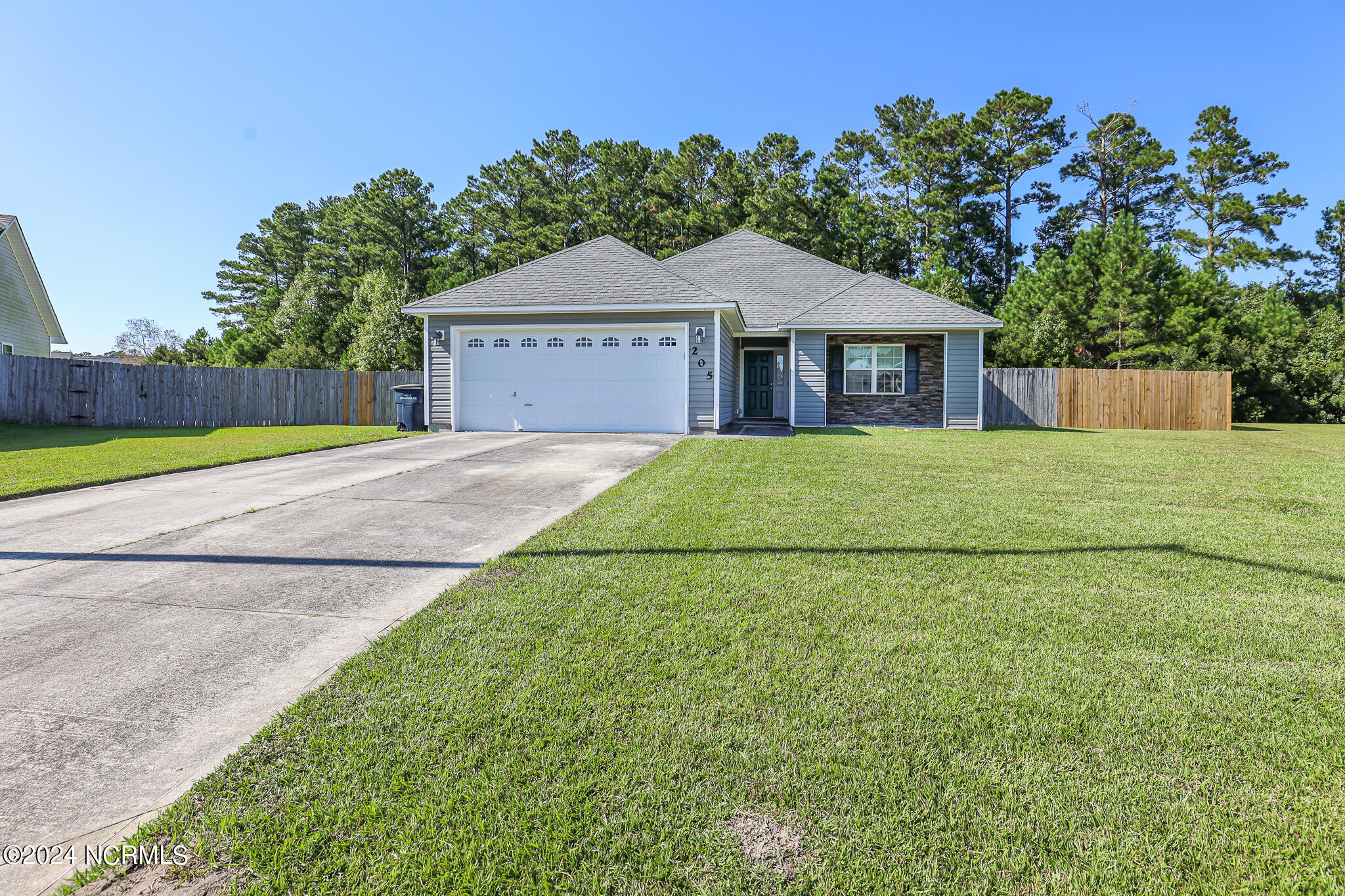 205 Ivy Glen Lane