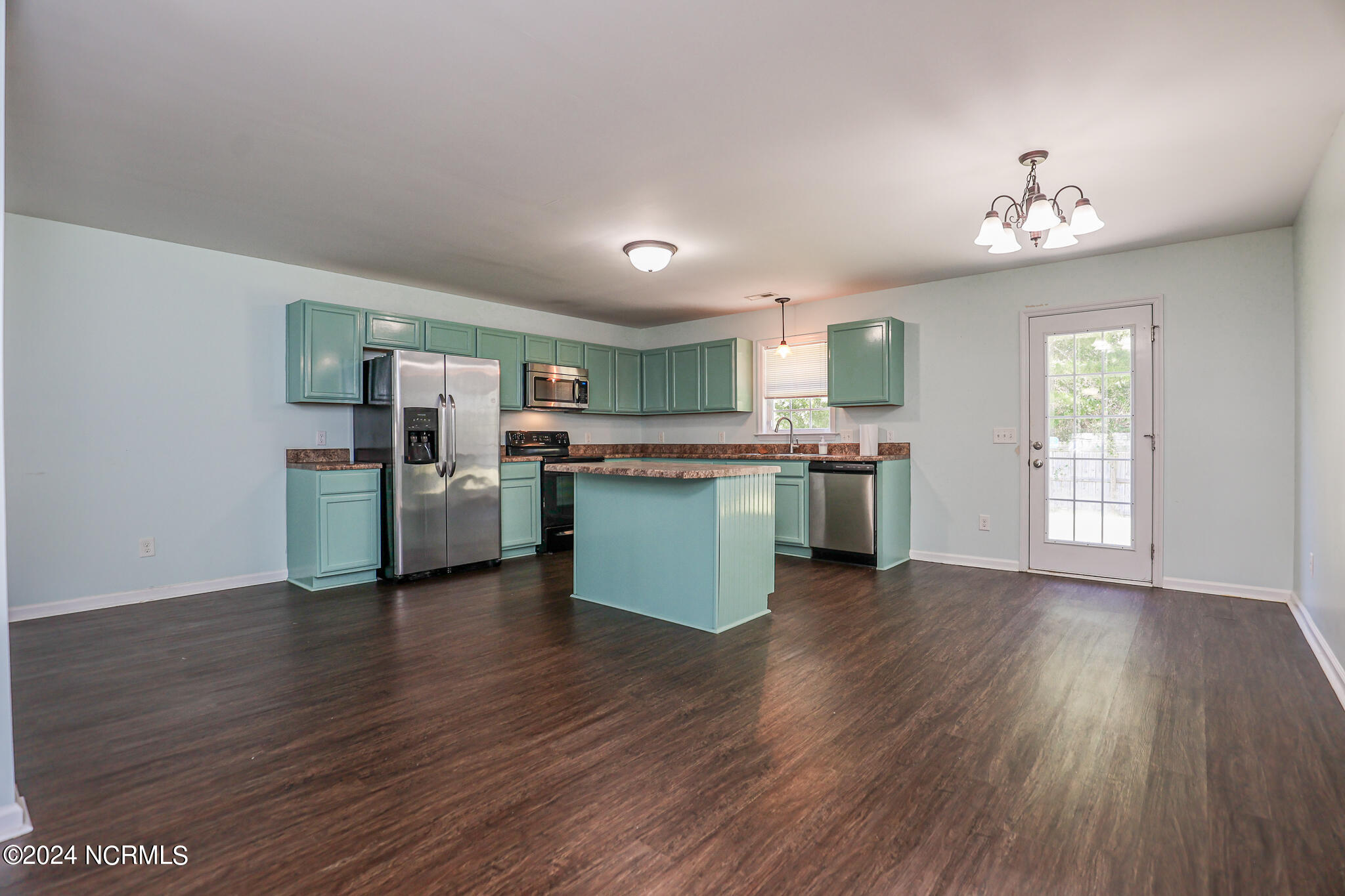 205 Ivy Glen Lane