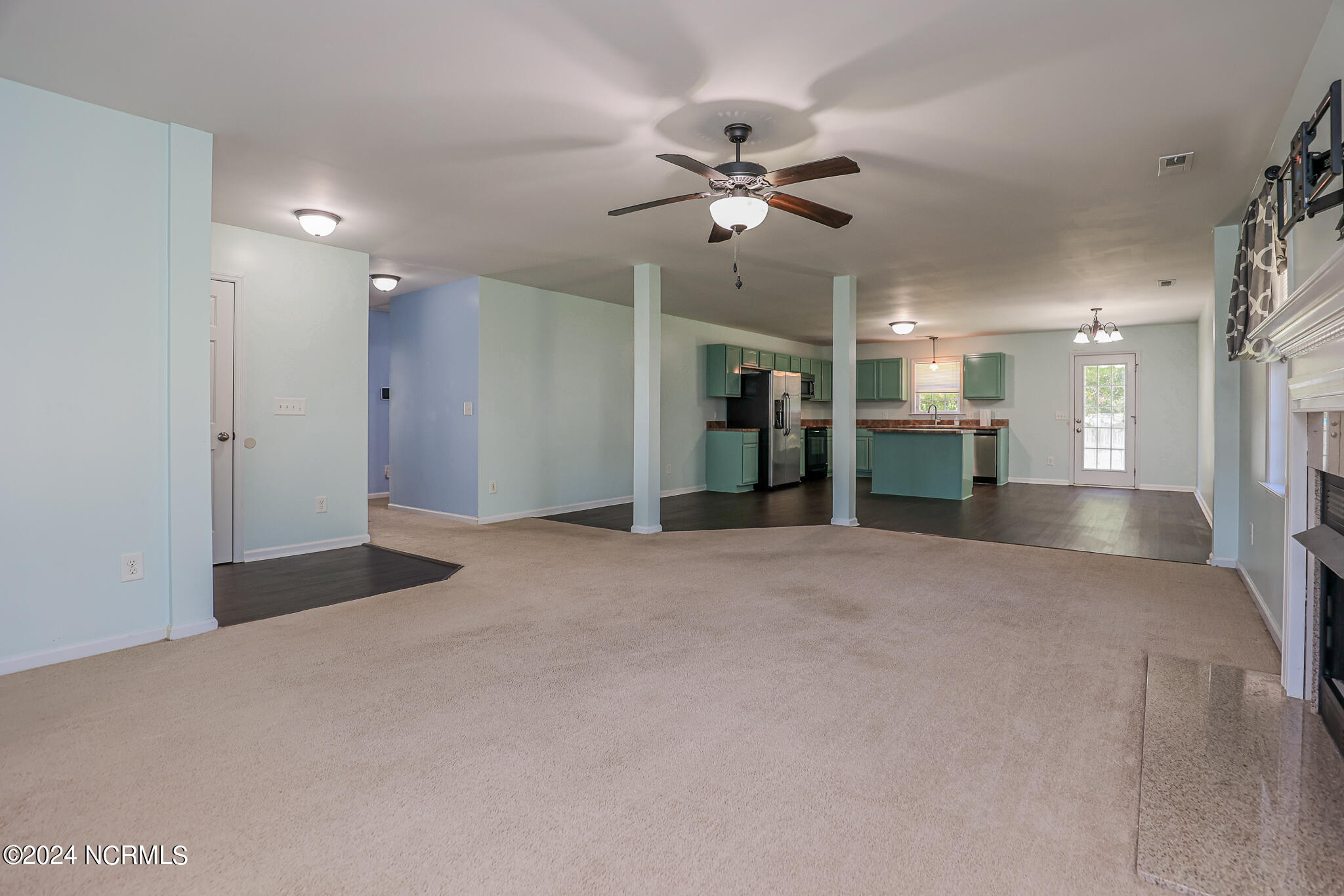 205 Ivy Glen Lane