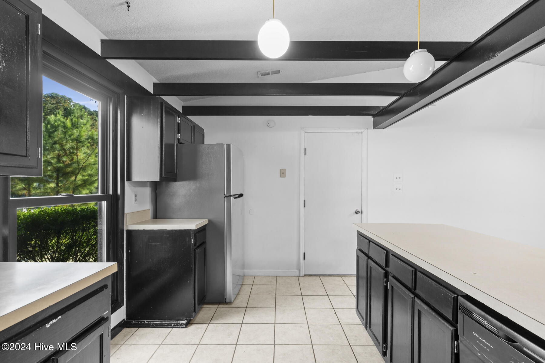 623 Shadowridge Road