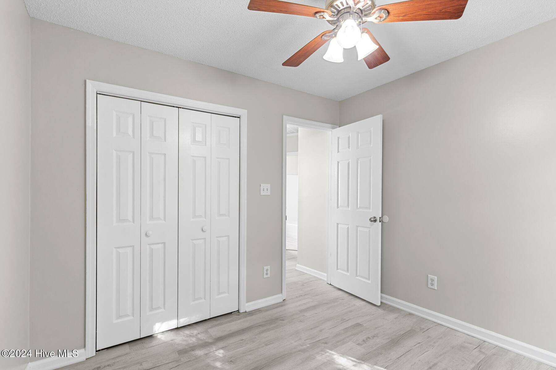 105 Yellowwood Drive