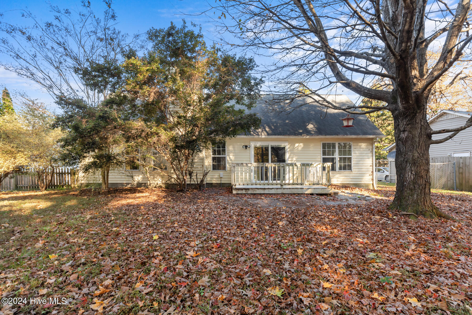 105 Yellowwood Drive