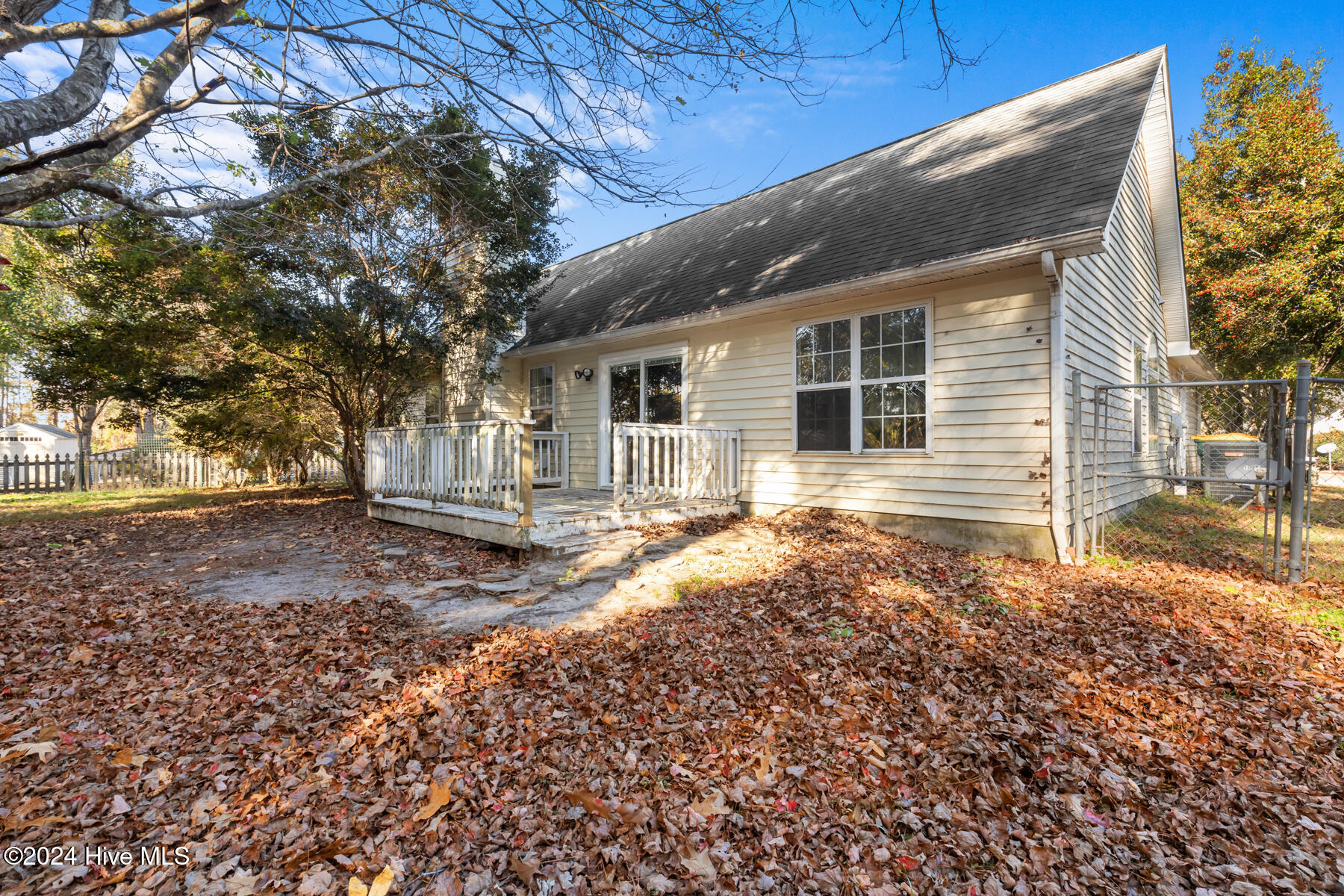 105 Yellowwood Drive