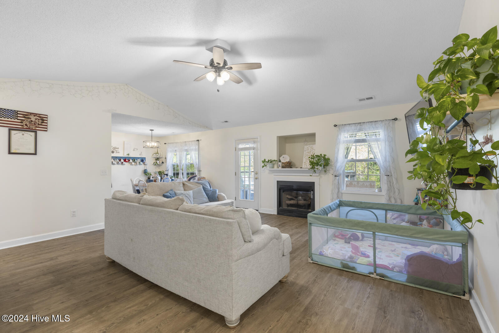 401 Forest Grove Avenue