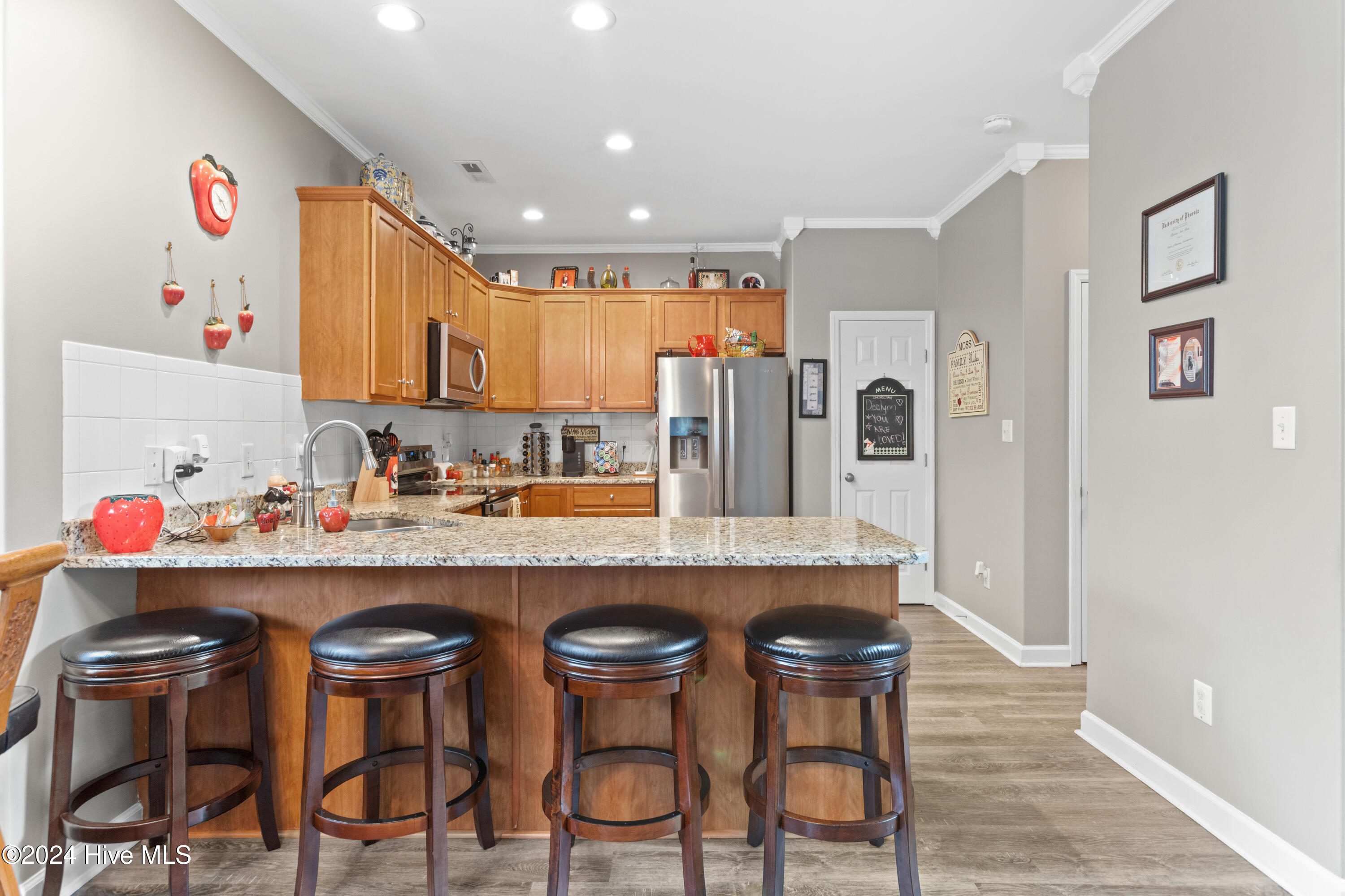433 Ridge Road