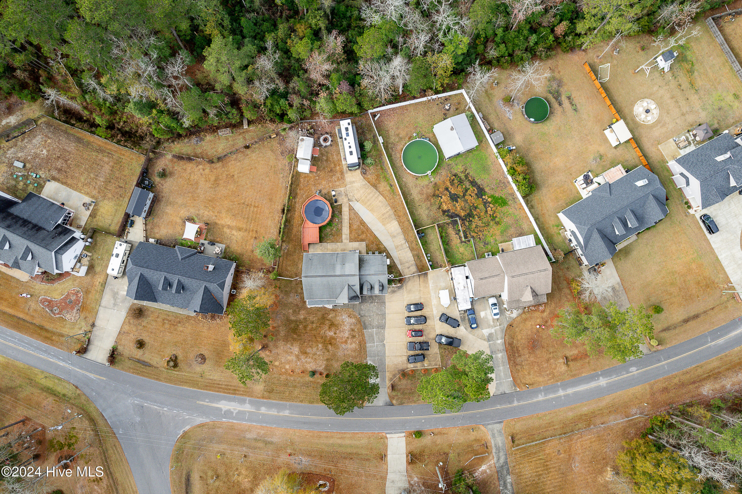 433 Ridge Road