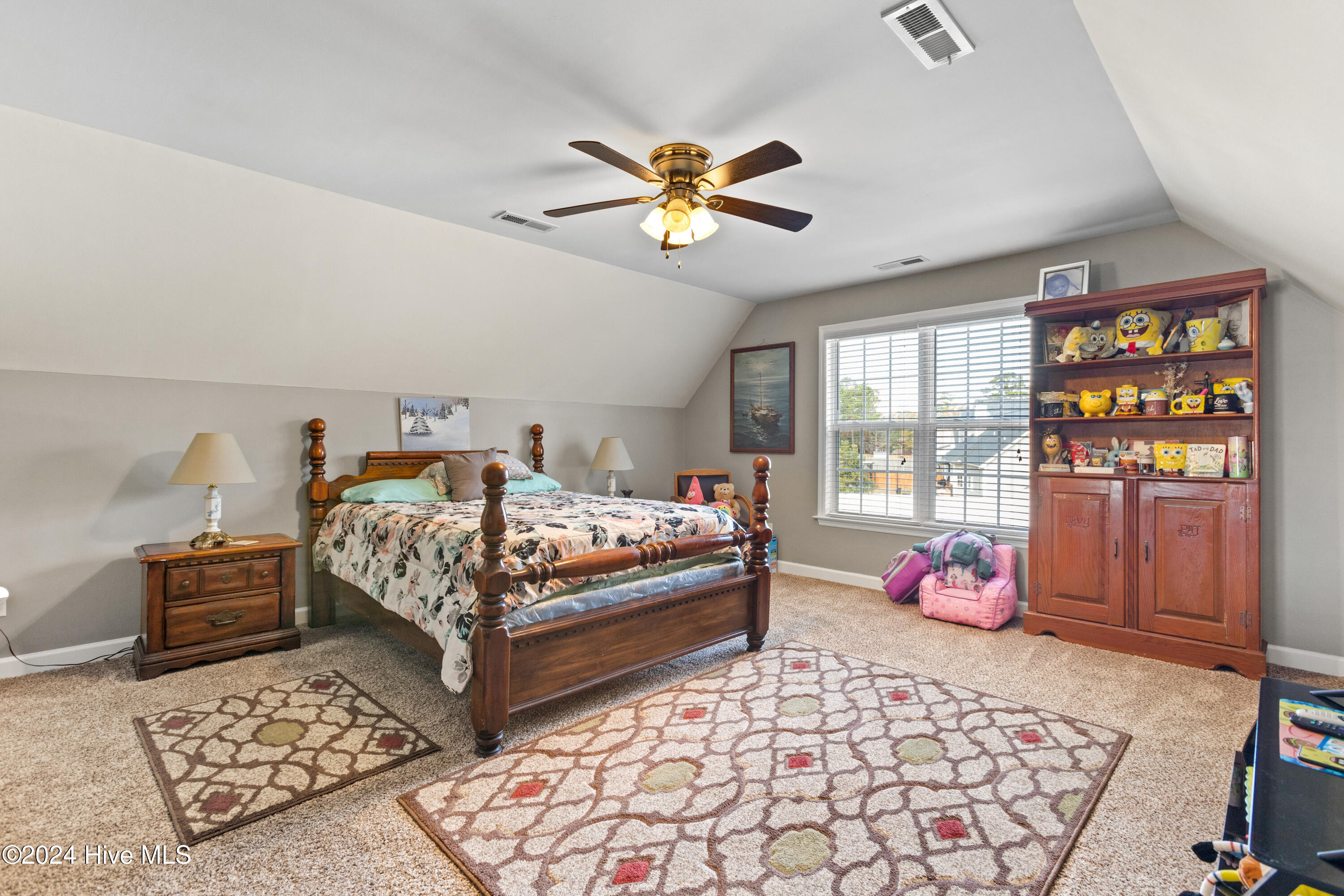 433 Ridge Road