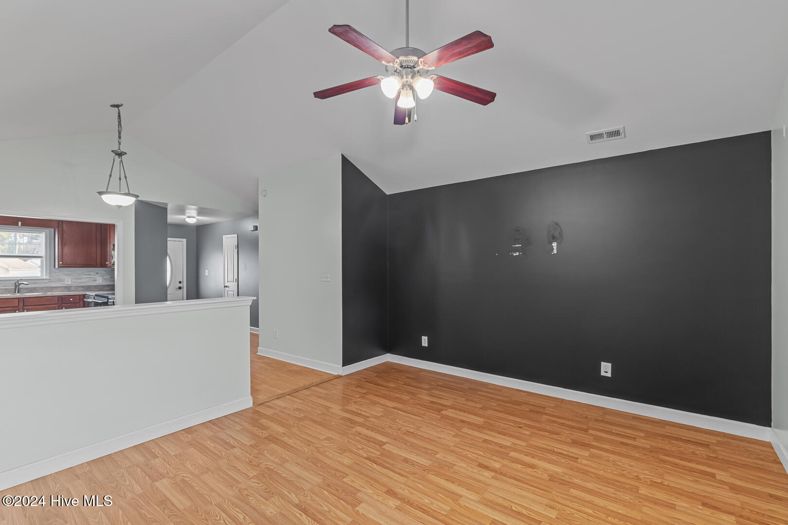 1003 Ponderosa Place