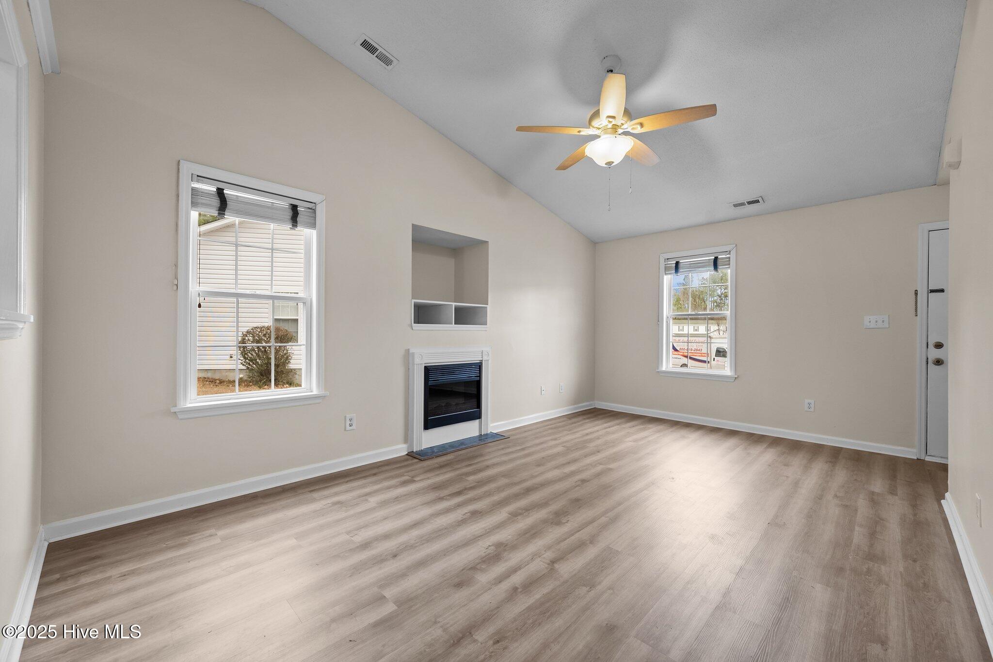 408 Winners Circle N