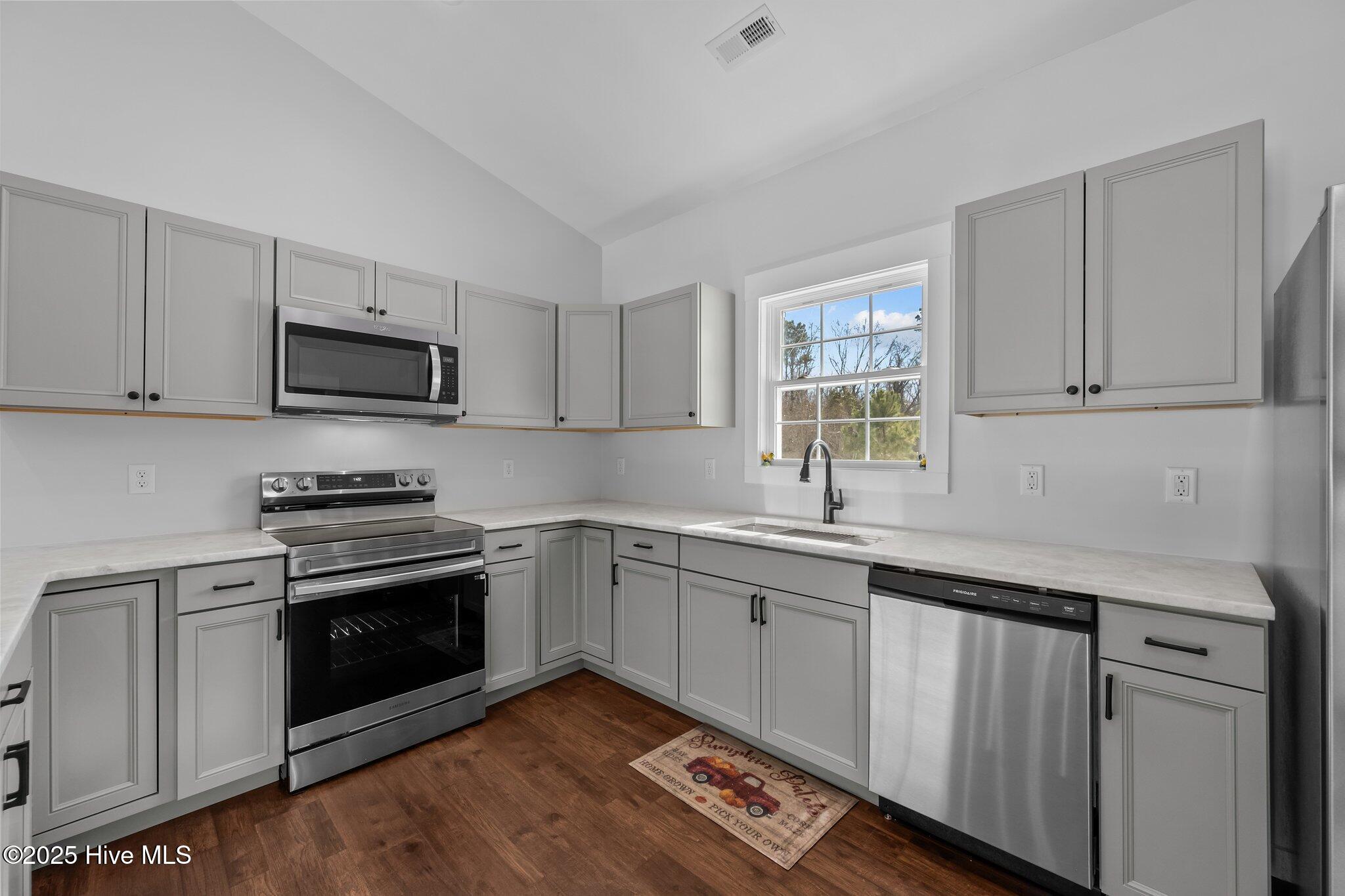 1741 Old Chinquapin Road