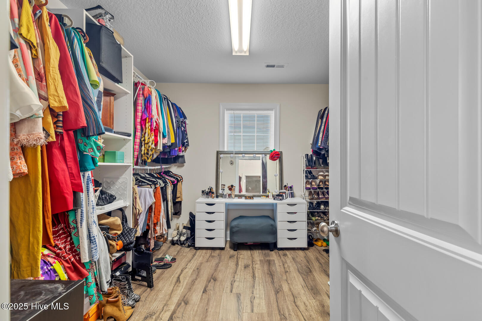 500 Black Pearl Circle