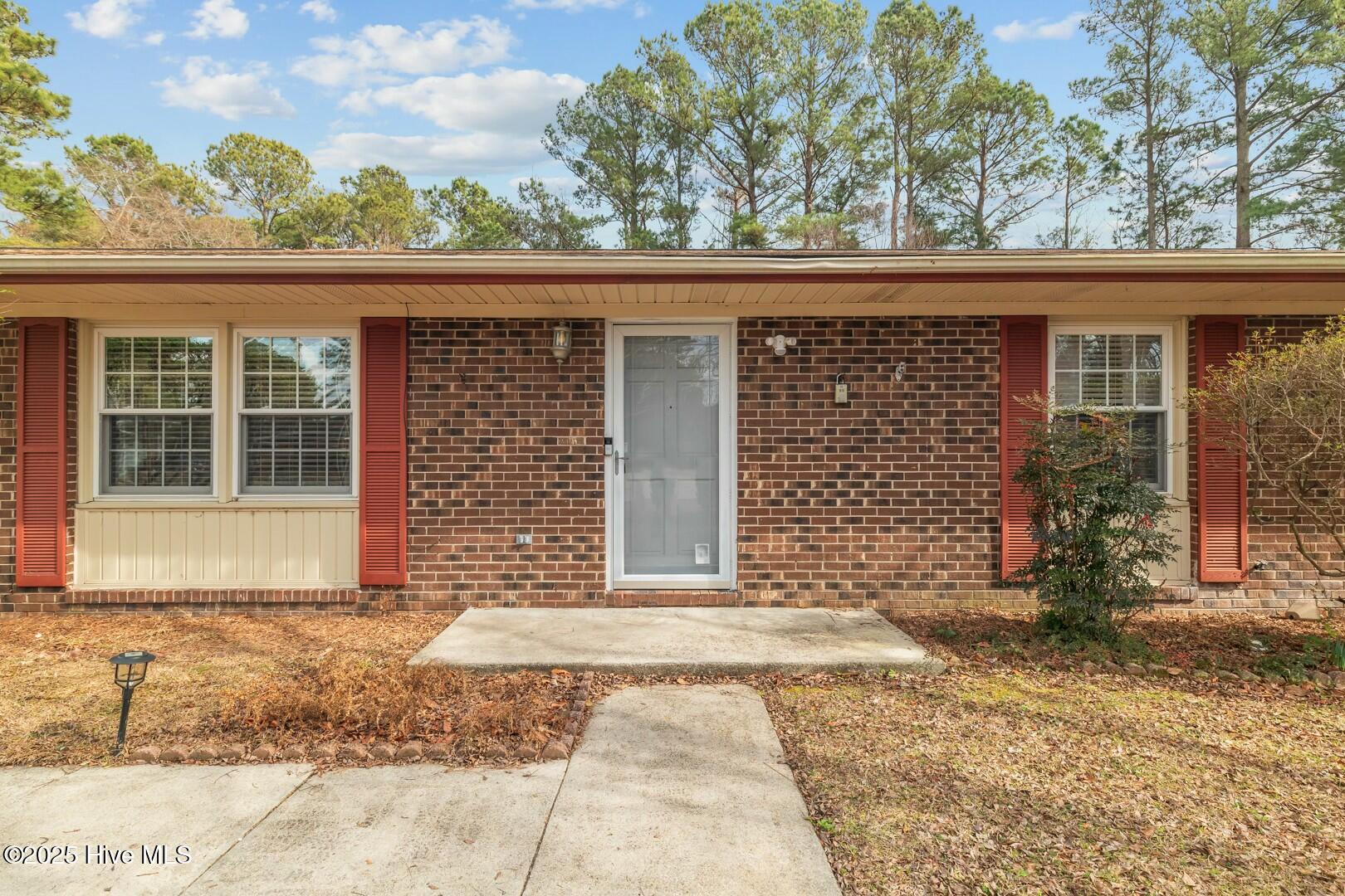 117 Meadowview Court