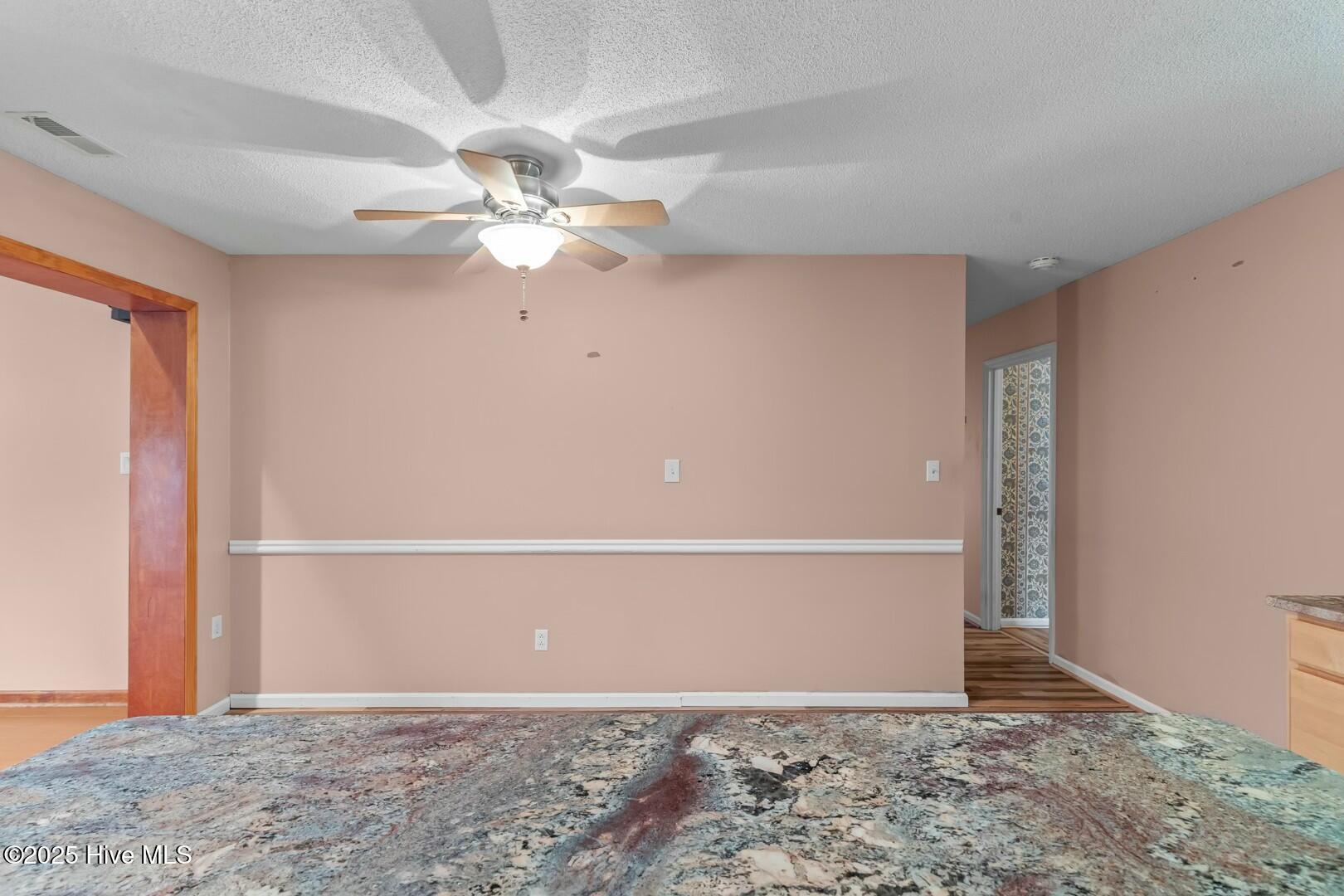 117 Meadowview Court