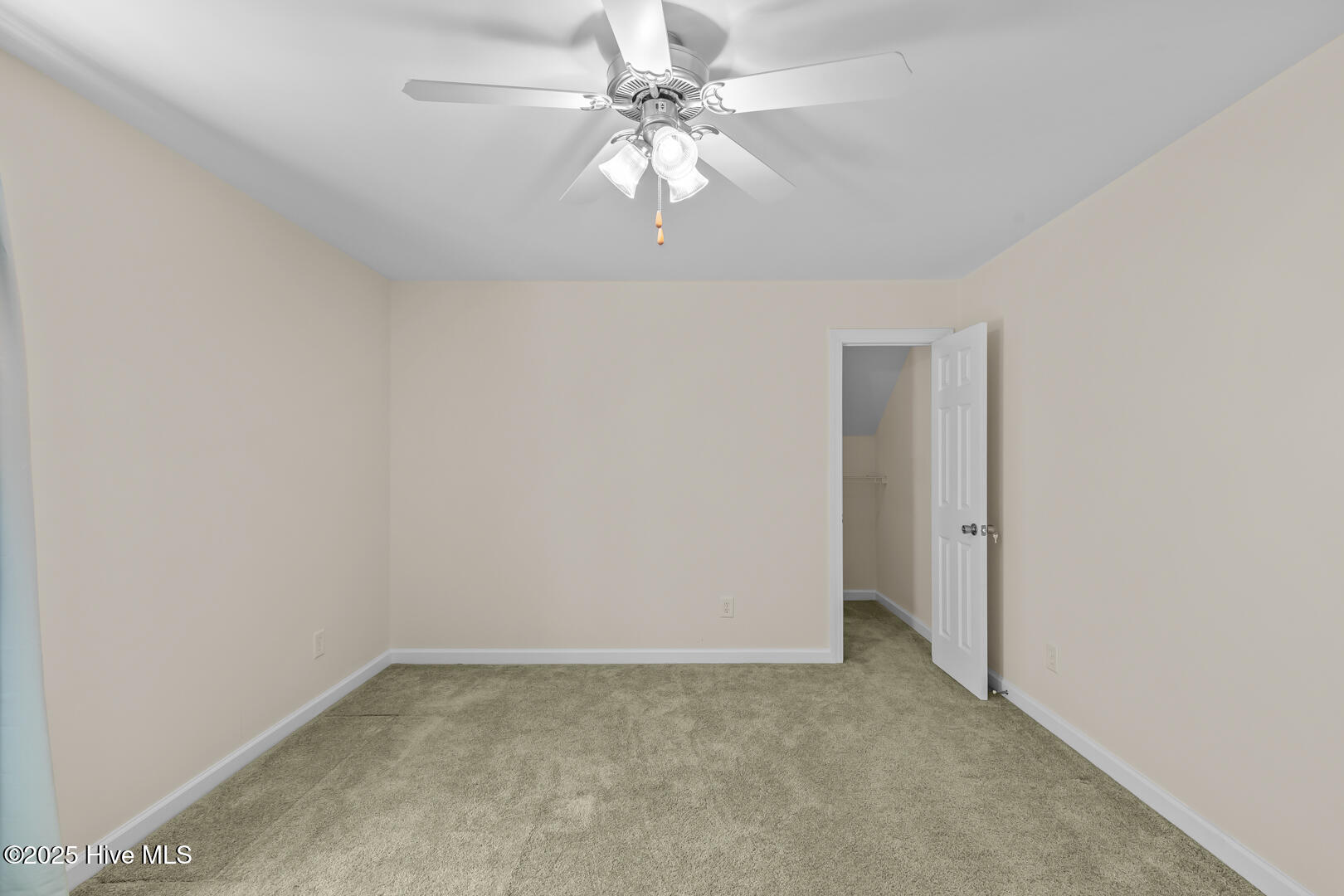 528 Village Green Drive, A