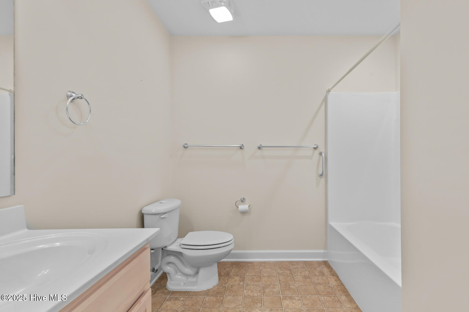 528 Village Green Drive, A