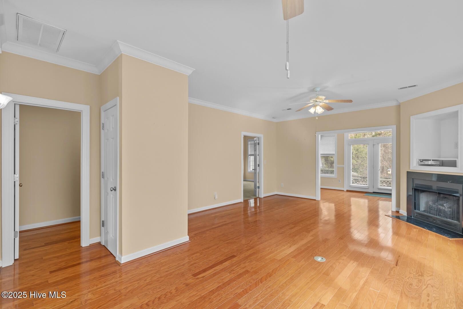 528 Village Green Drive, A