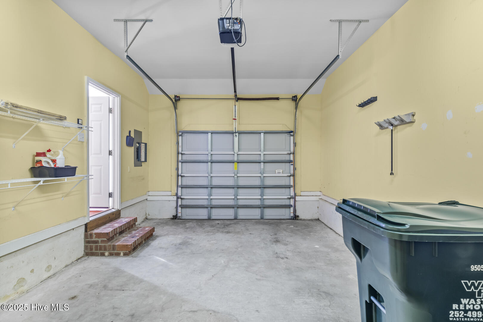 528 Village Green Drive, A