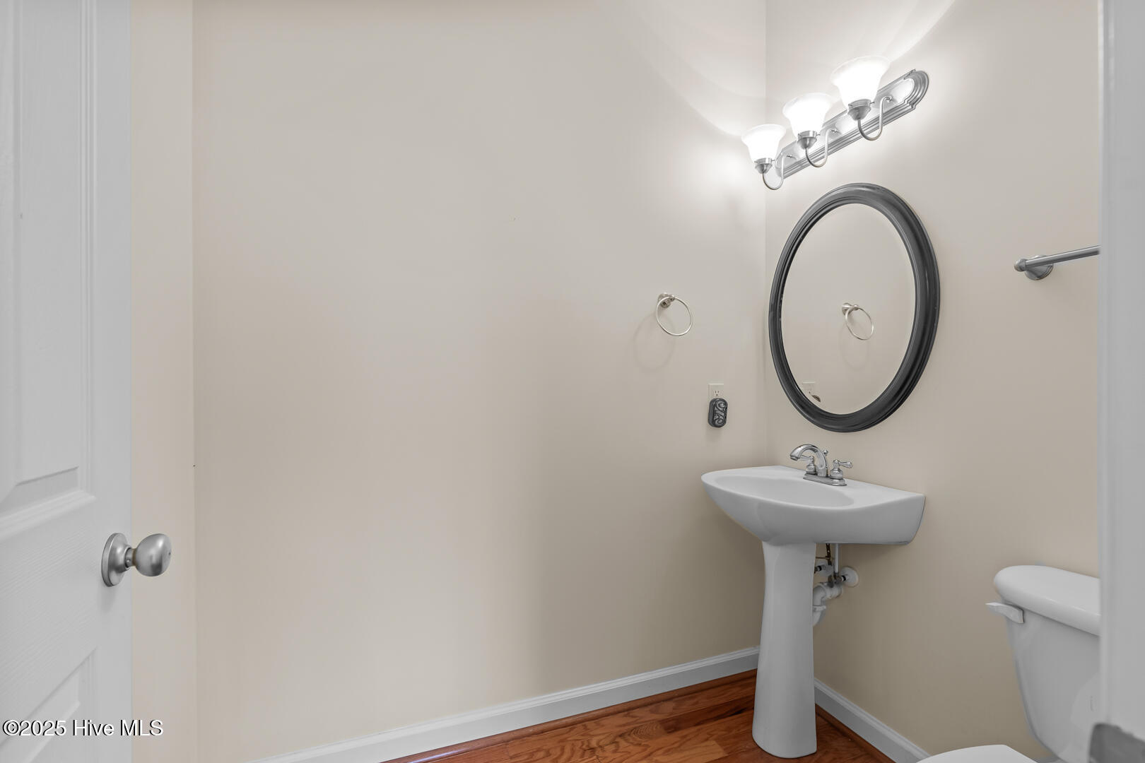 528 Village Green Drive, A