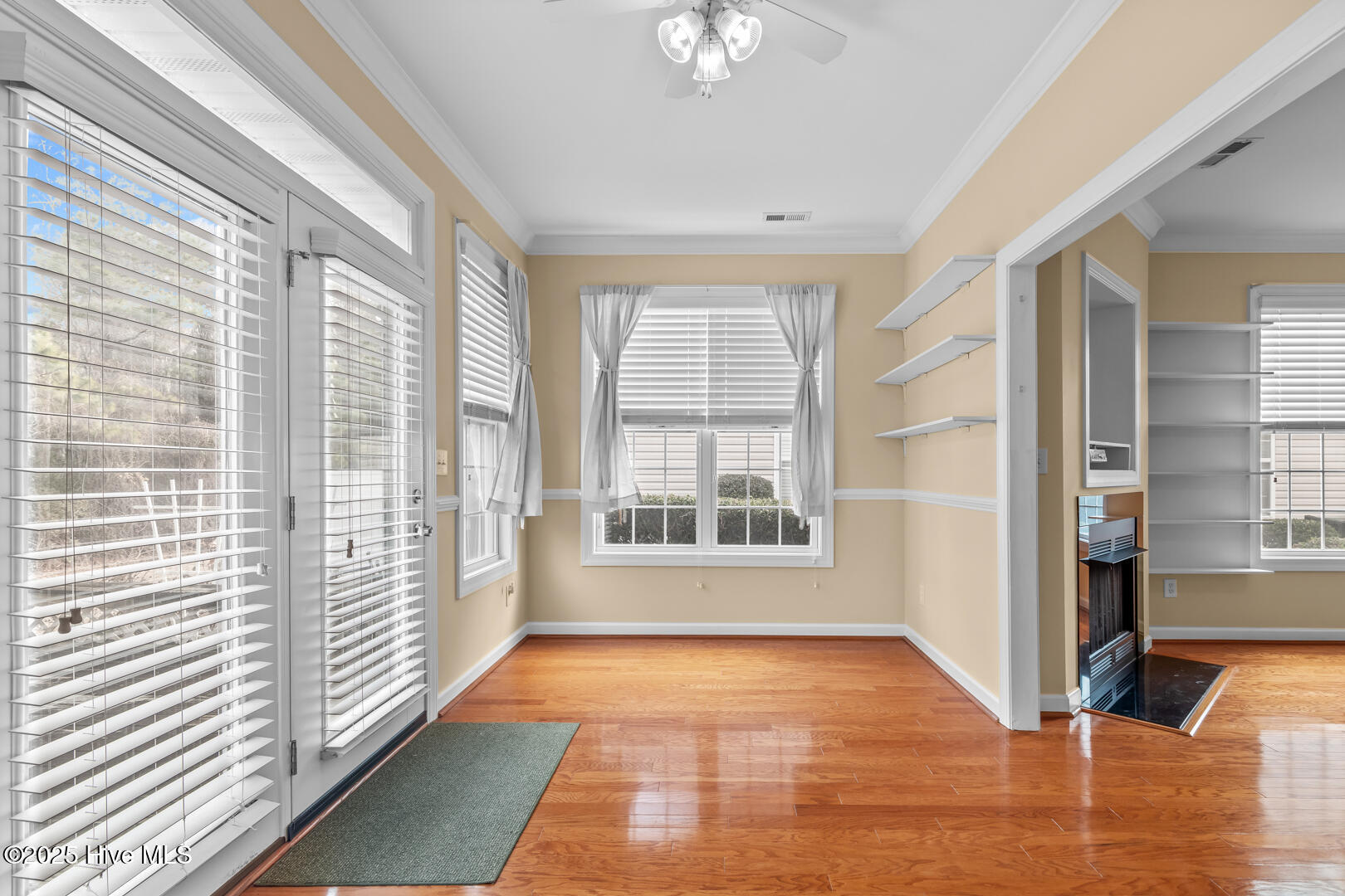 528 Village Green Drive, A