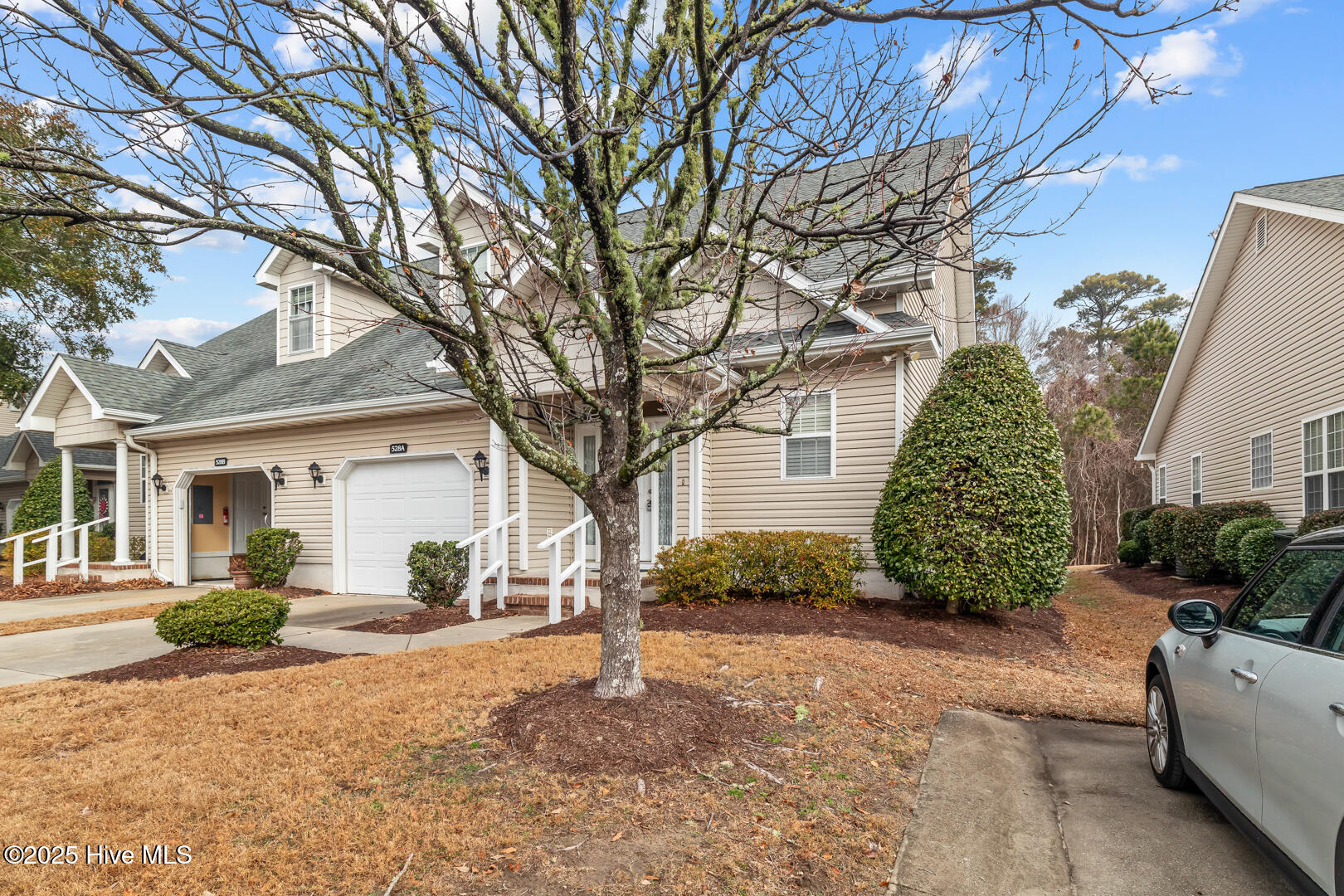 528 Village Green Drive, A