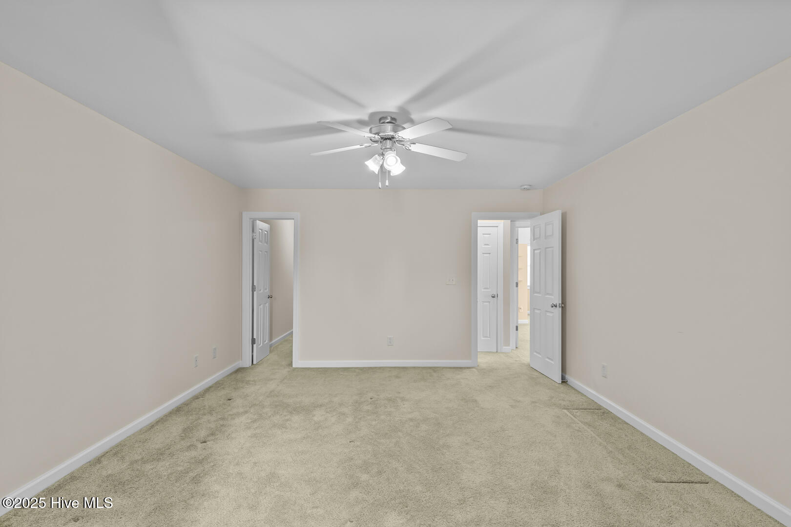 528 Village Green Drive, A