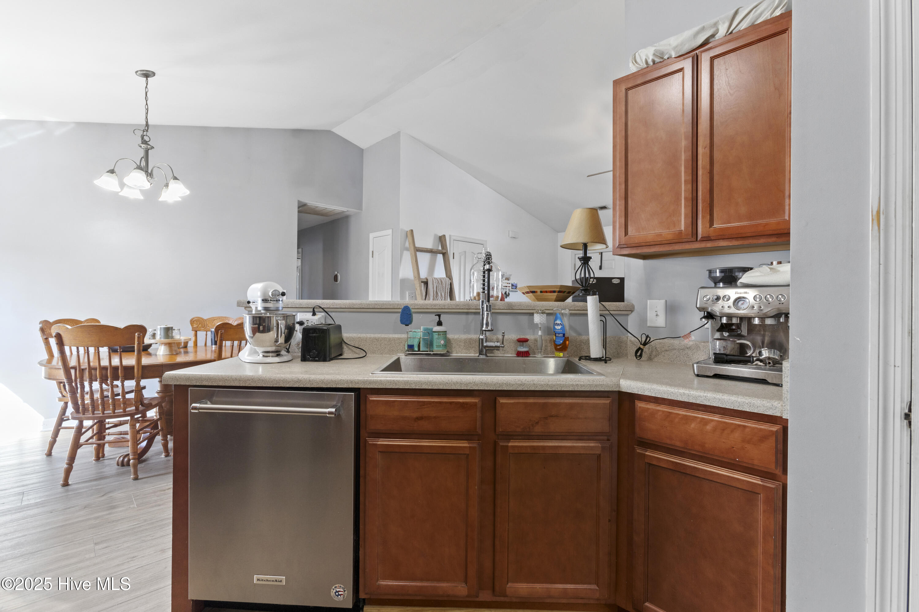 124 Eagle Ridge Drive