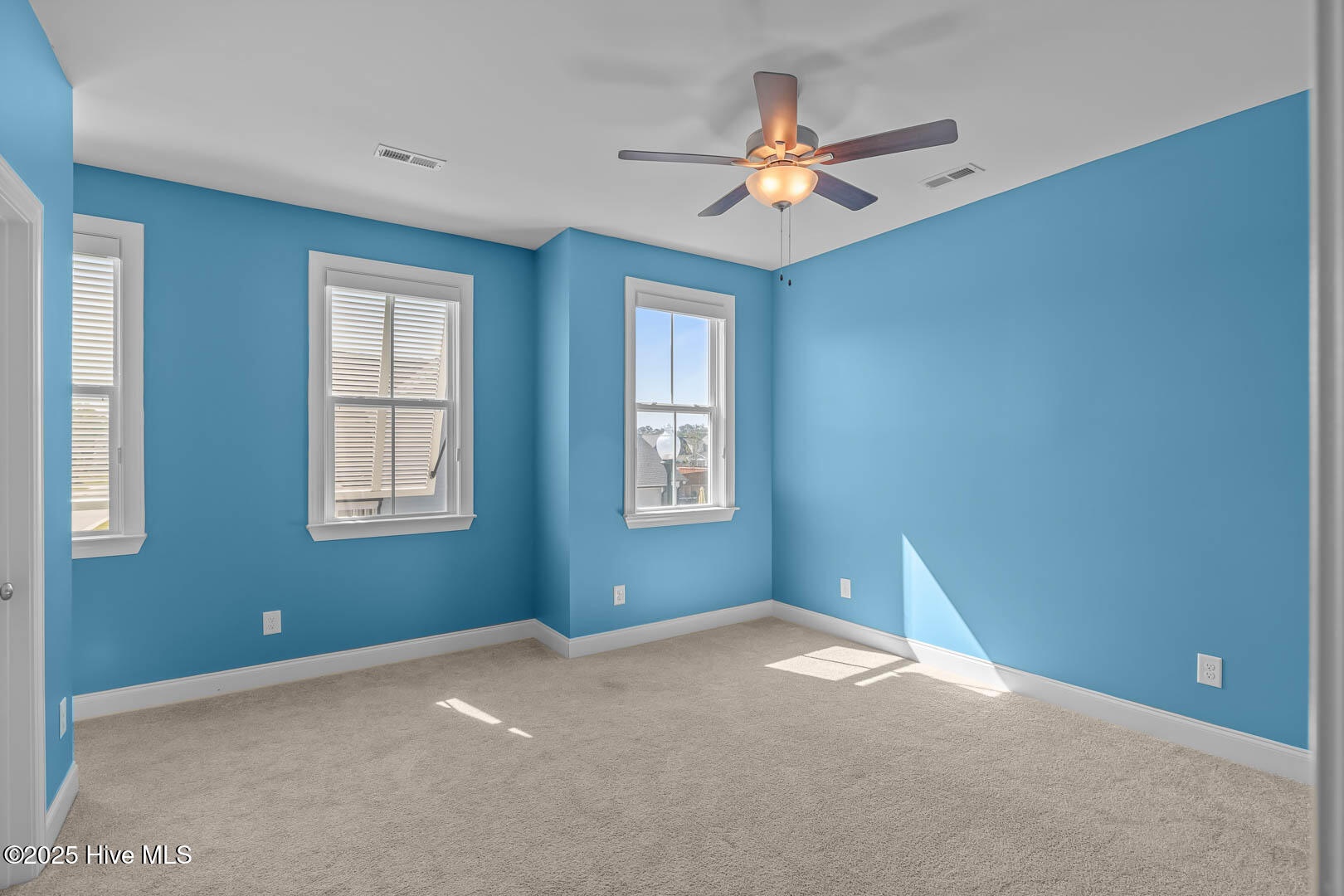 8 S Night Watch Drive