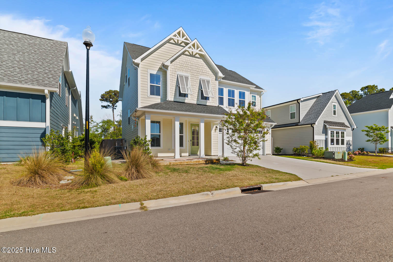 8 S Night Watch Drive