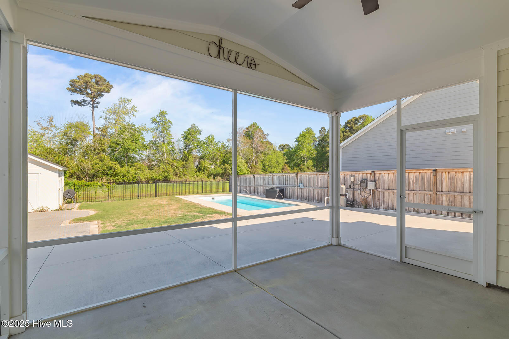 8 S Night Watch Drive