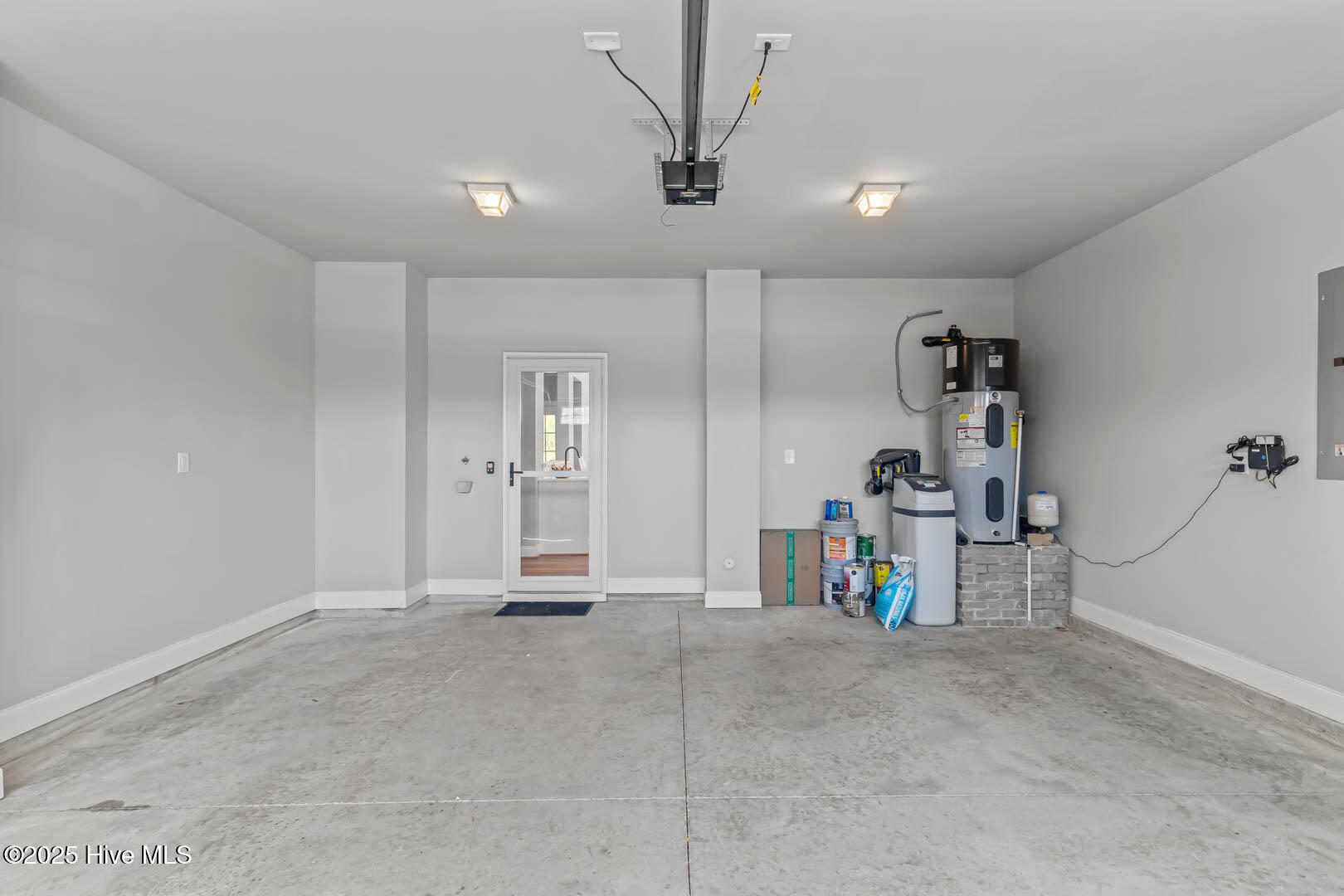 8 S Night Watch Drive