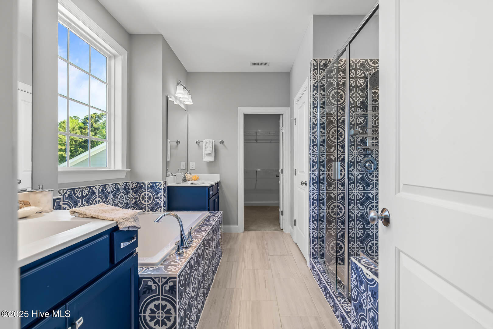 8 S Night Watch Drive