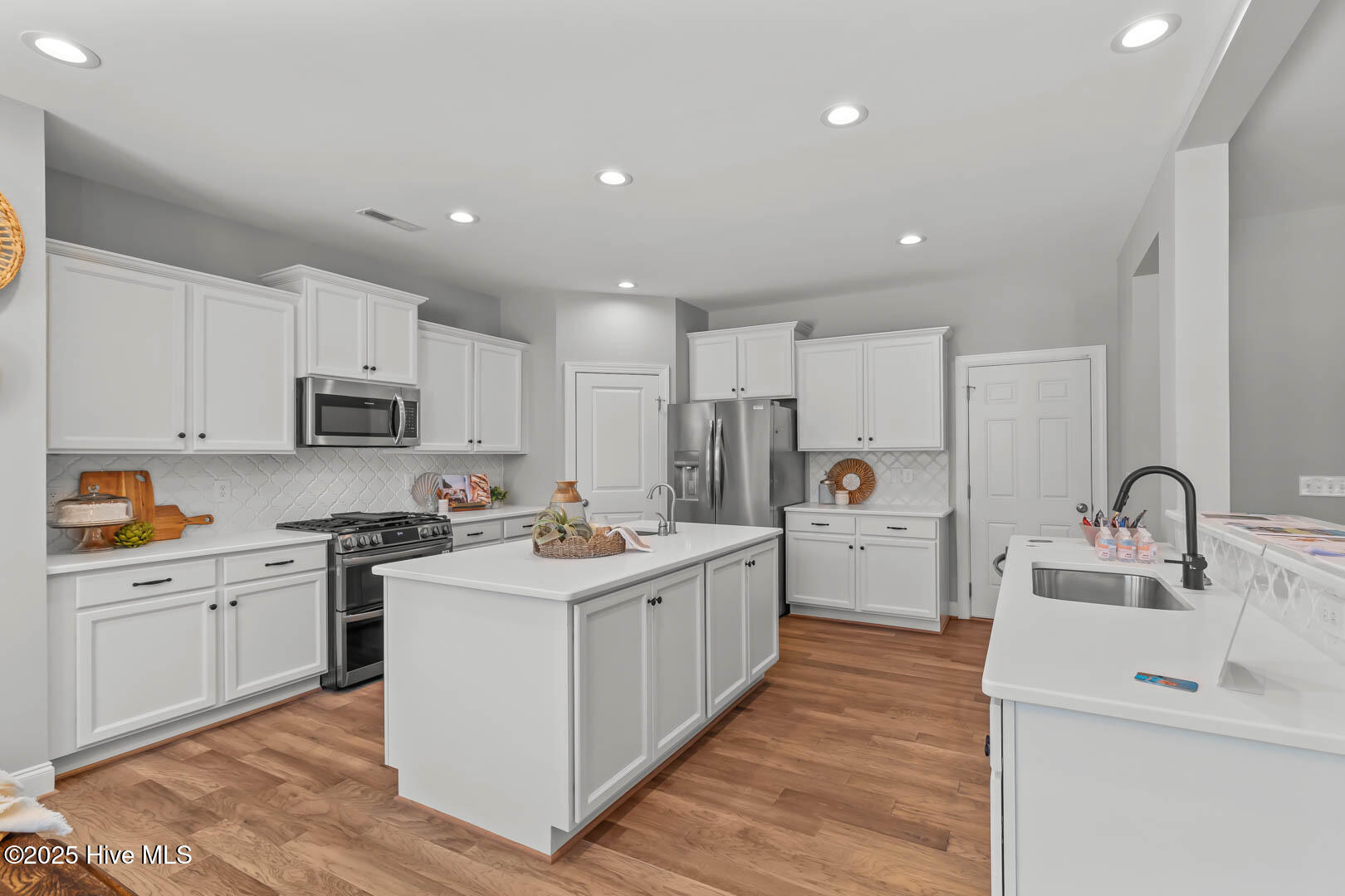 8 S Night Watch Drive