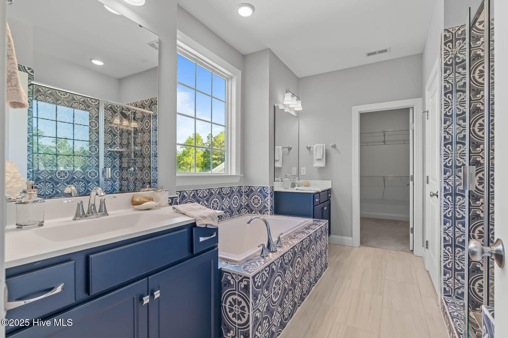 8 S Night Watch Drive