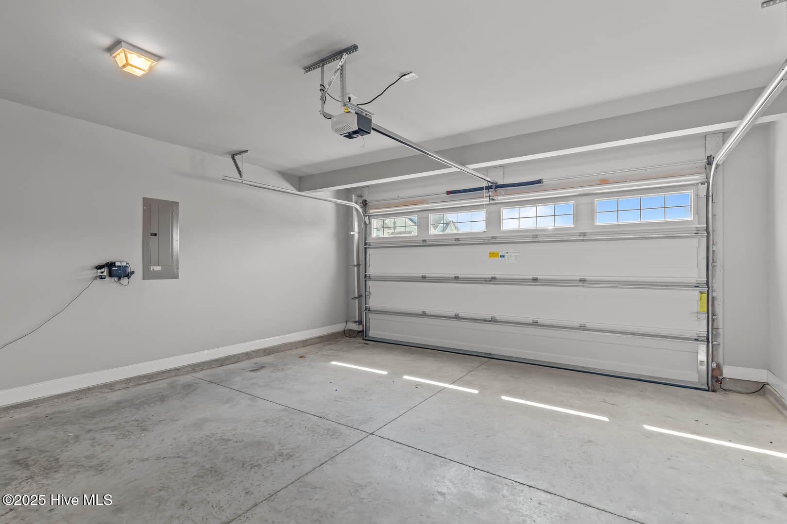 8 S Night Watch Drive