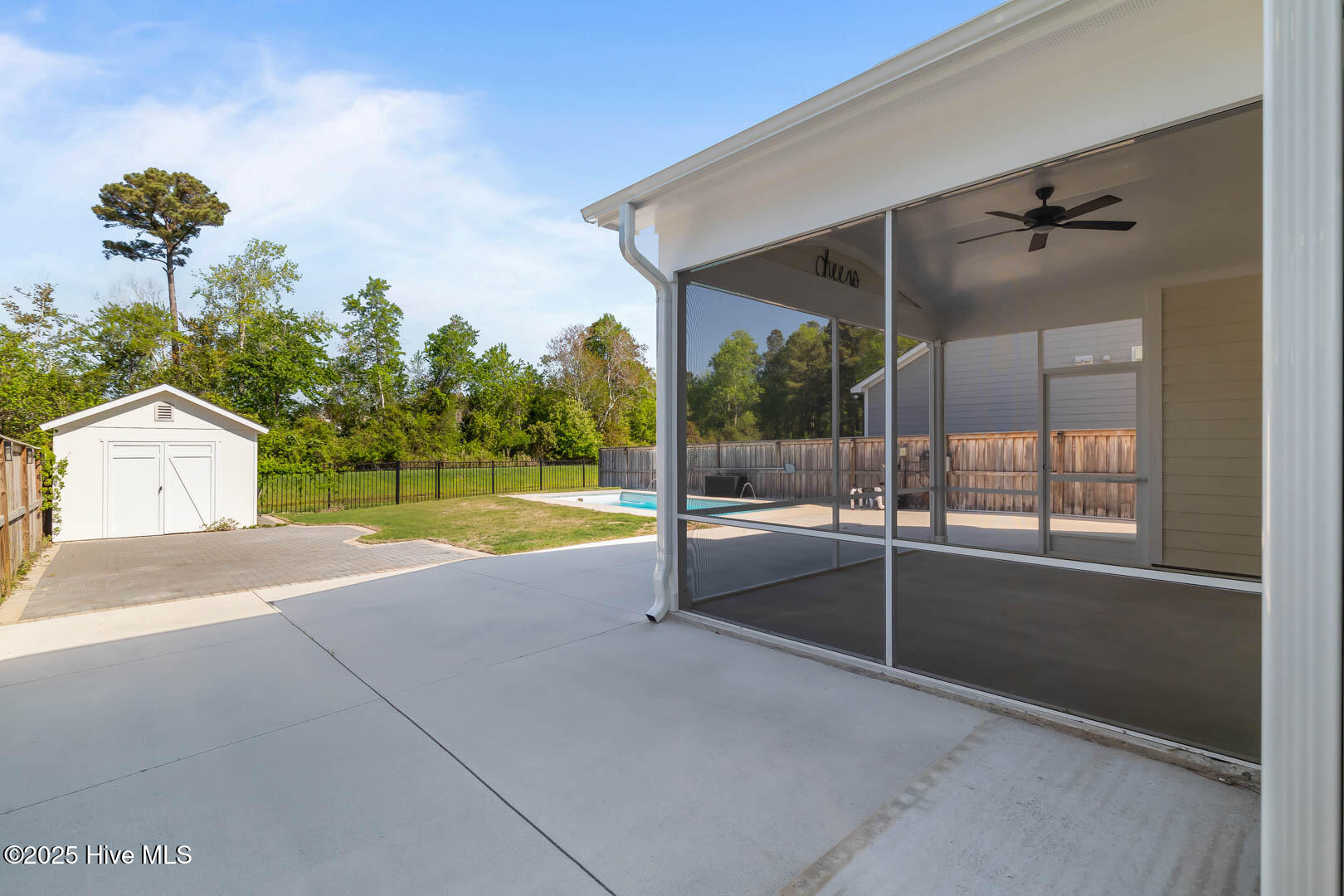 8 S Night Watch Drive