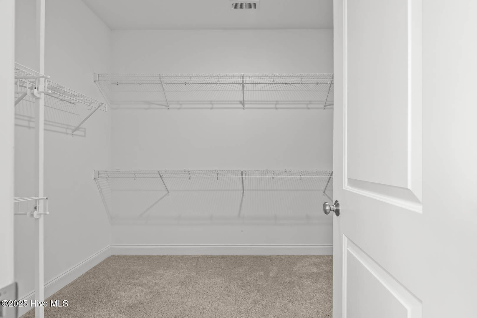 8 S Night Watch Drive