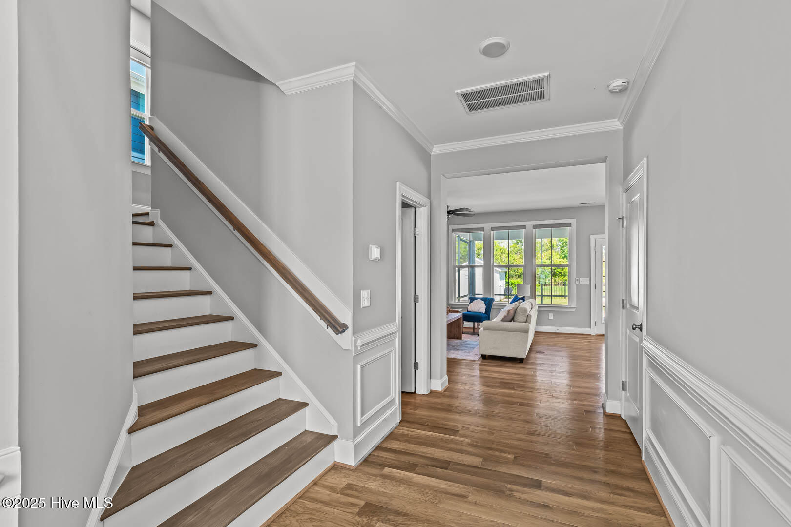 8 S Night Watch Drive