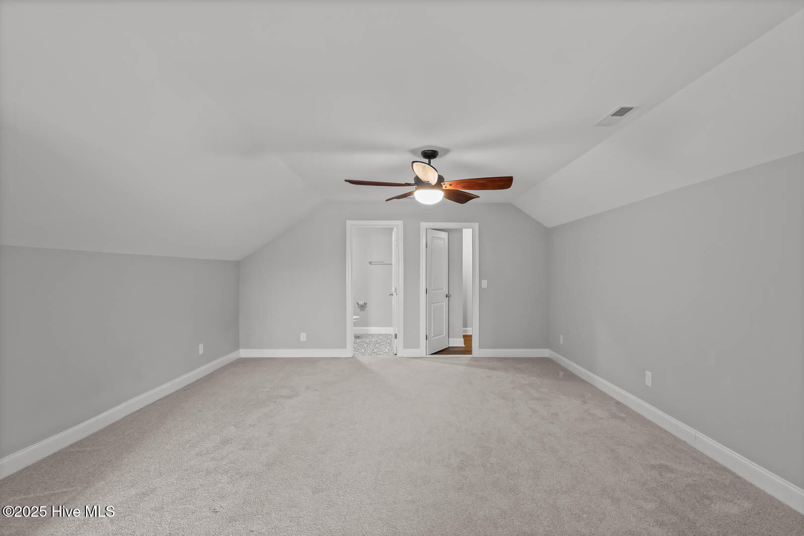 8 S Night Watch Drive